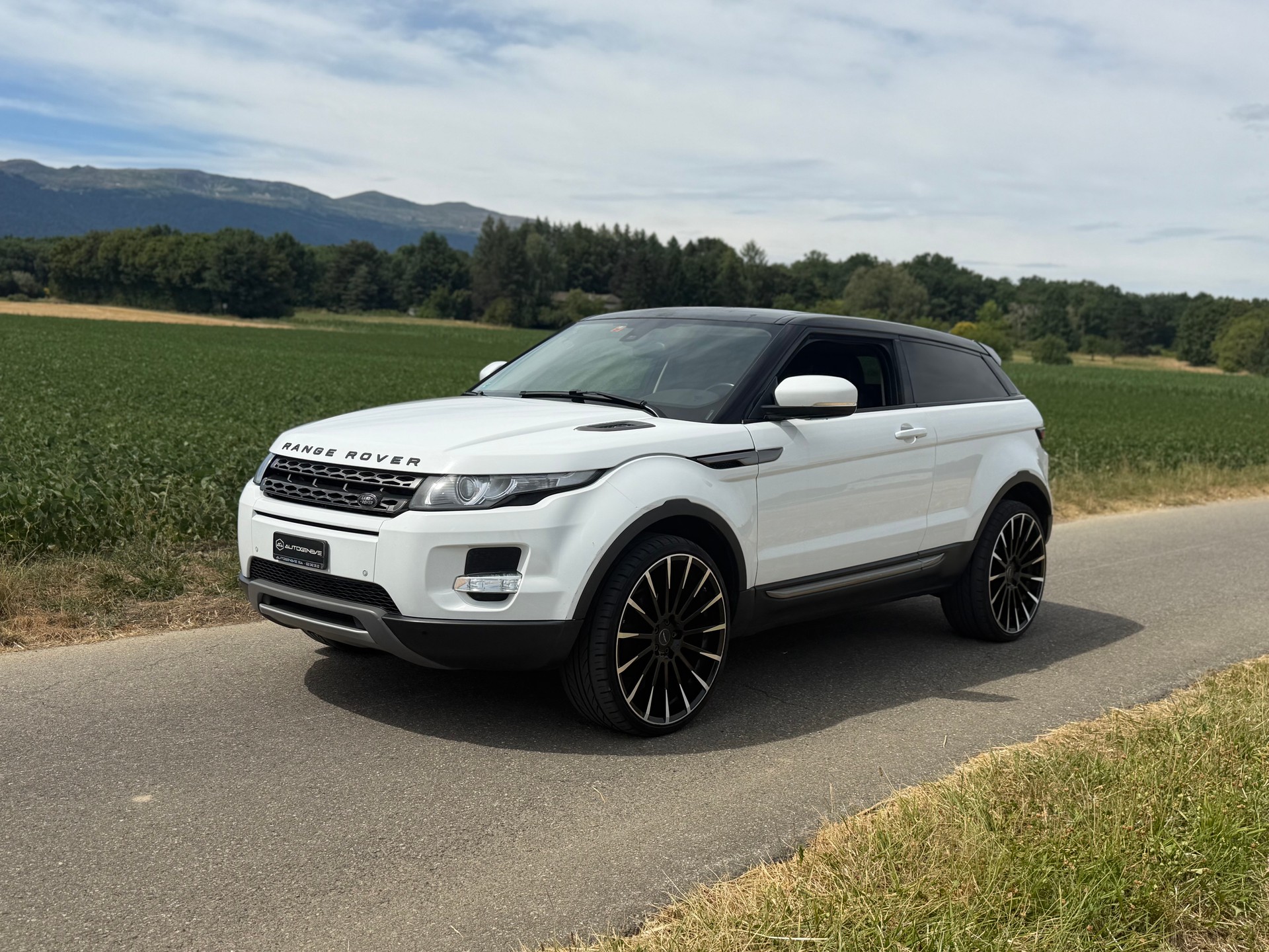 LAND ROVER Range Rover Evoque 2.2 TD4 Pure AT6-image-4