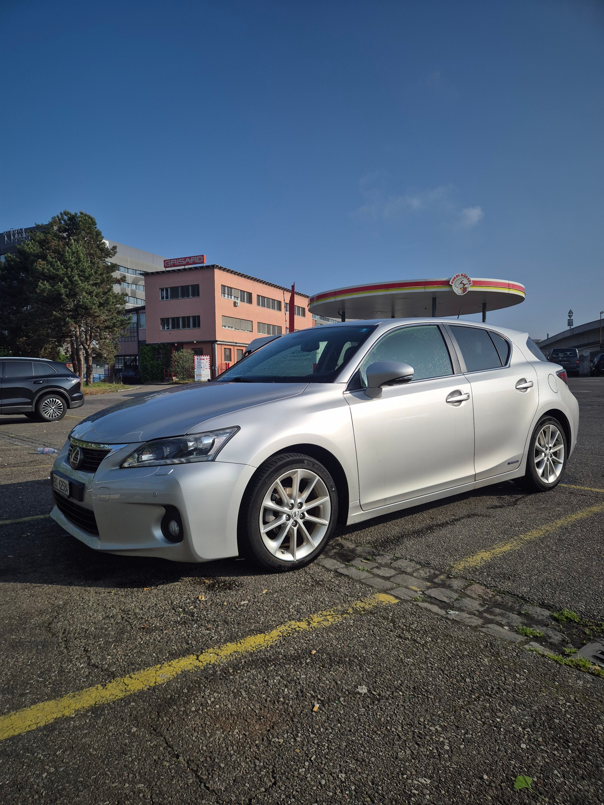 LEXUS 200h Comfort