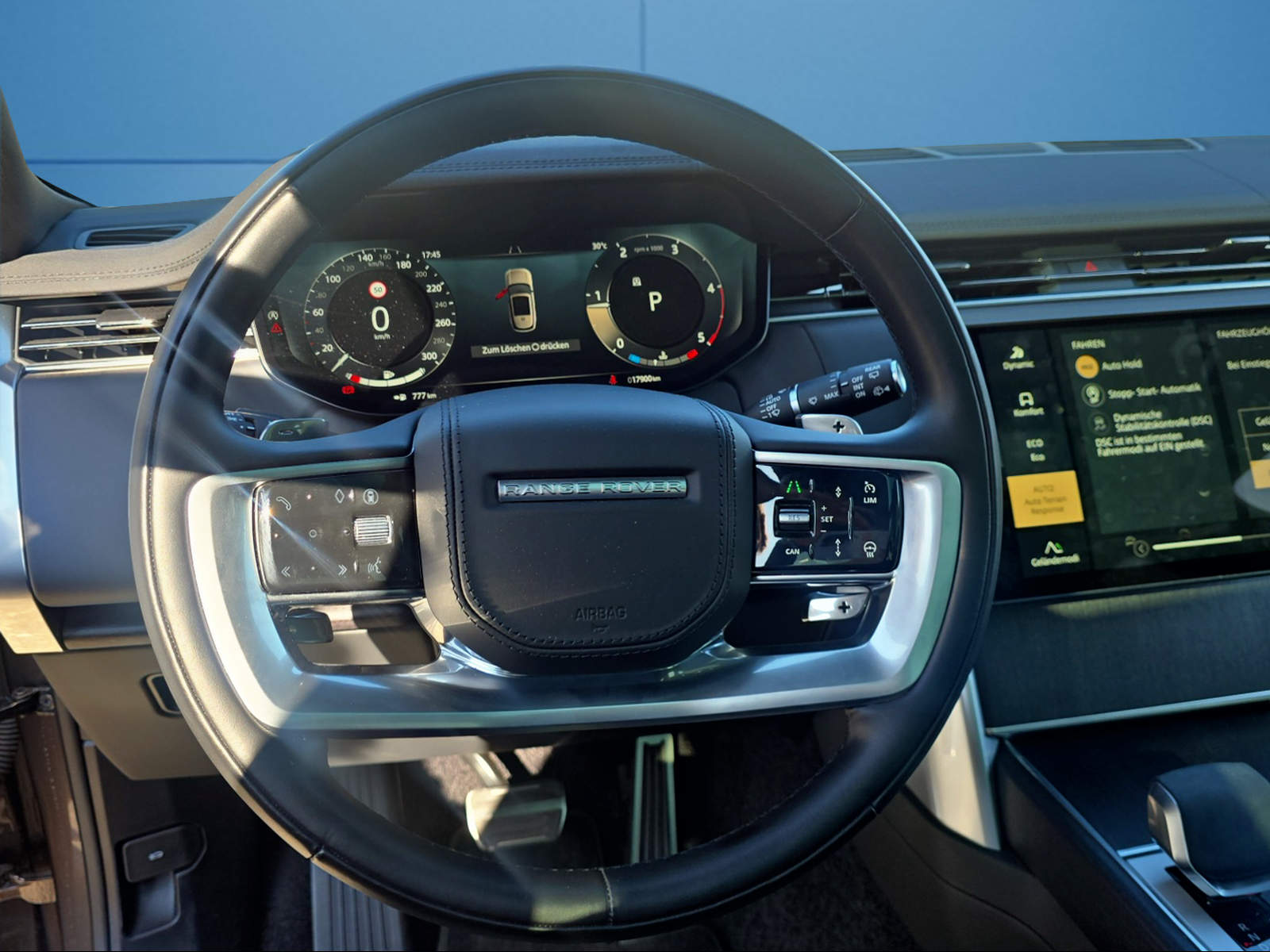 LAND ROVER Range Rover D350 3.0D I6 MHEV HSE Automatic-image-12