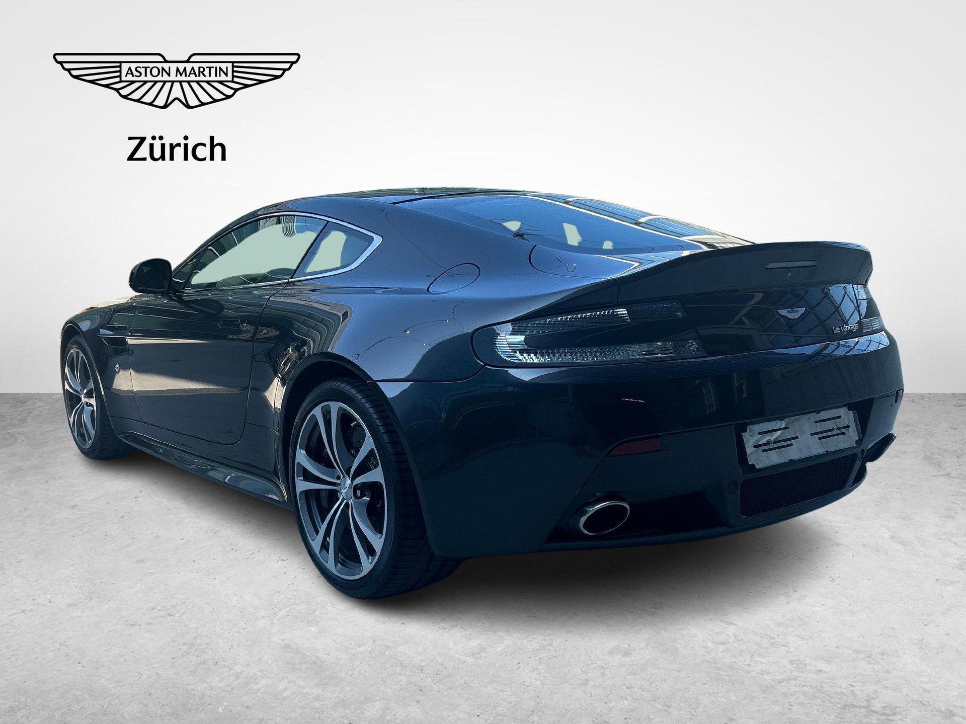 ASTON MARTIN V12 Vantage Coupé 6.0-showroom-element-2