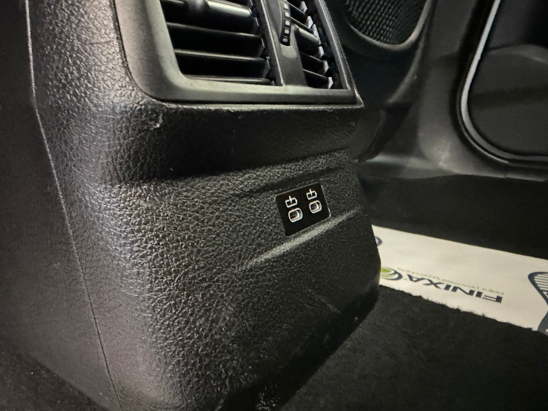 BMW 220d xDrive Gran Tourer Steptronic-image-11