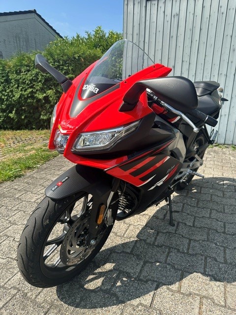 APRILIA RS 125 i.e. ABS-image-9