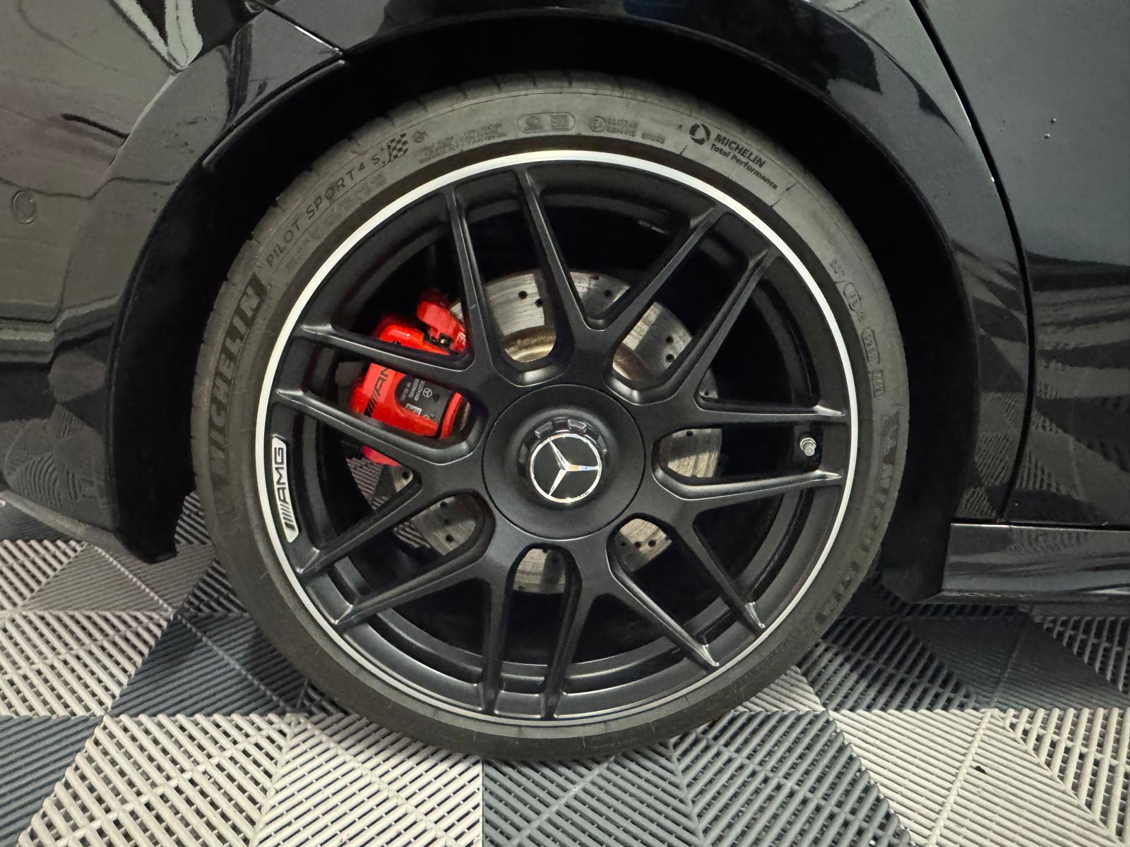 MERCEDES-BENZ A 45 S AMG 4Matic+ Speedshift-image-27