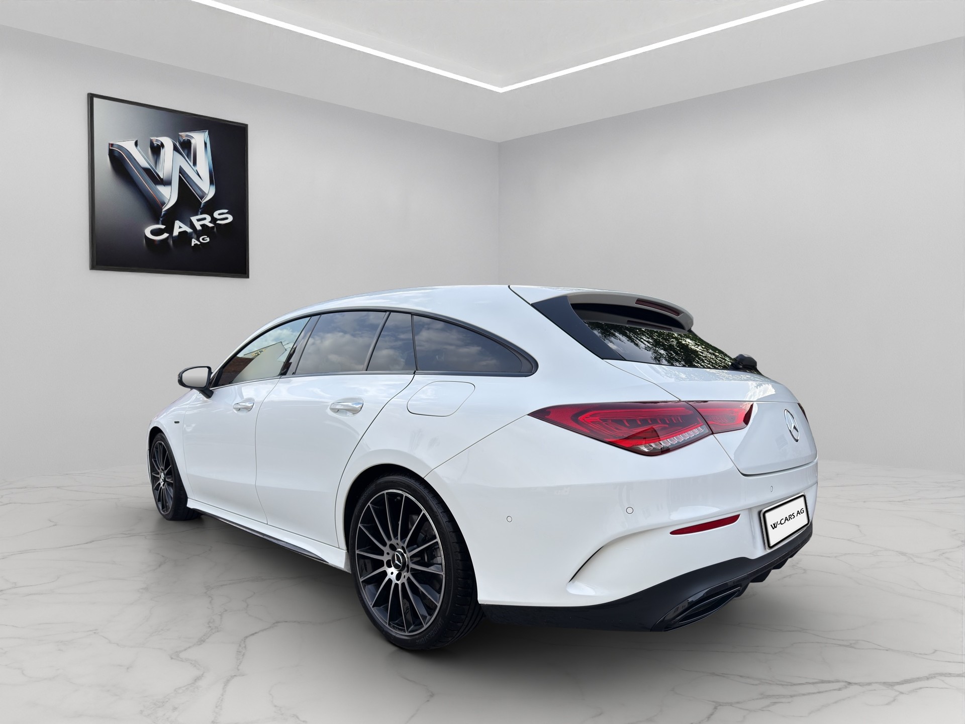 MERCEDES-BENZ CLA Shooting Brake 250 4Matic 7G-DCT * Swiss Star * 8 fach * Garantie * 1. Hand *-image-1