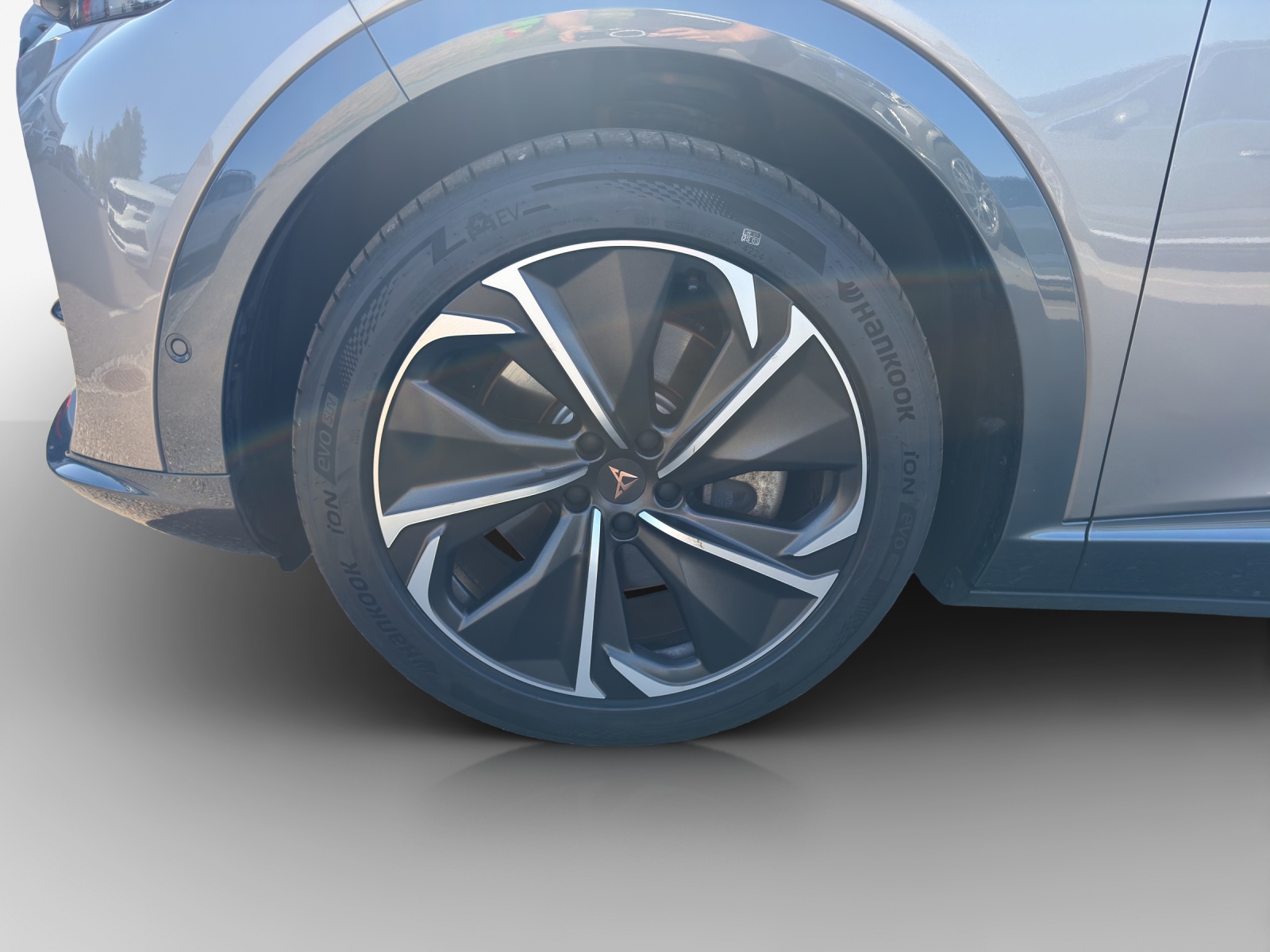CUPRA Tavascan Type 8 77 kWh VZ-image-14