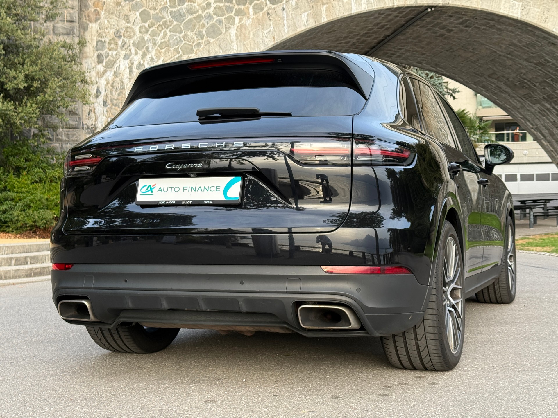 PORSCHE Cayenne-image-21