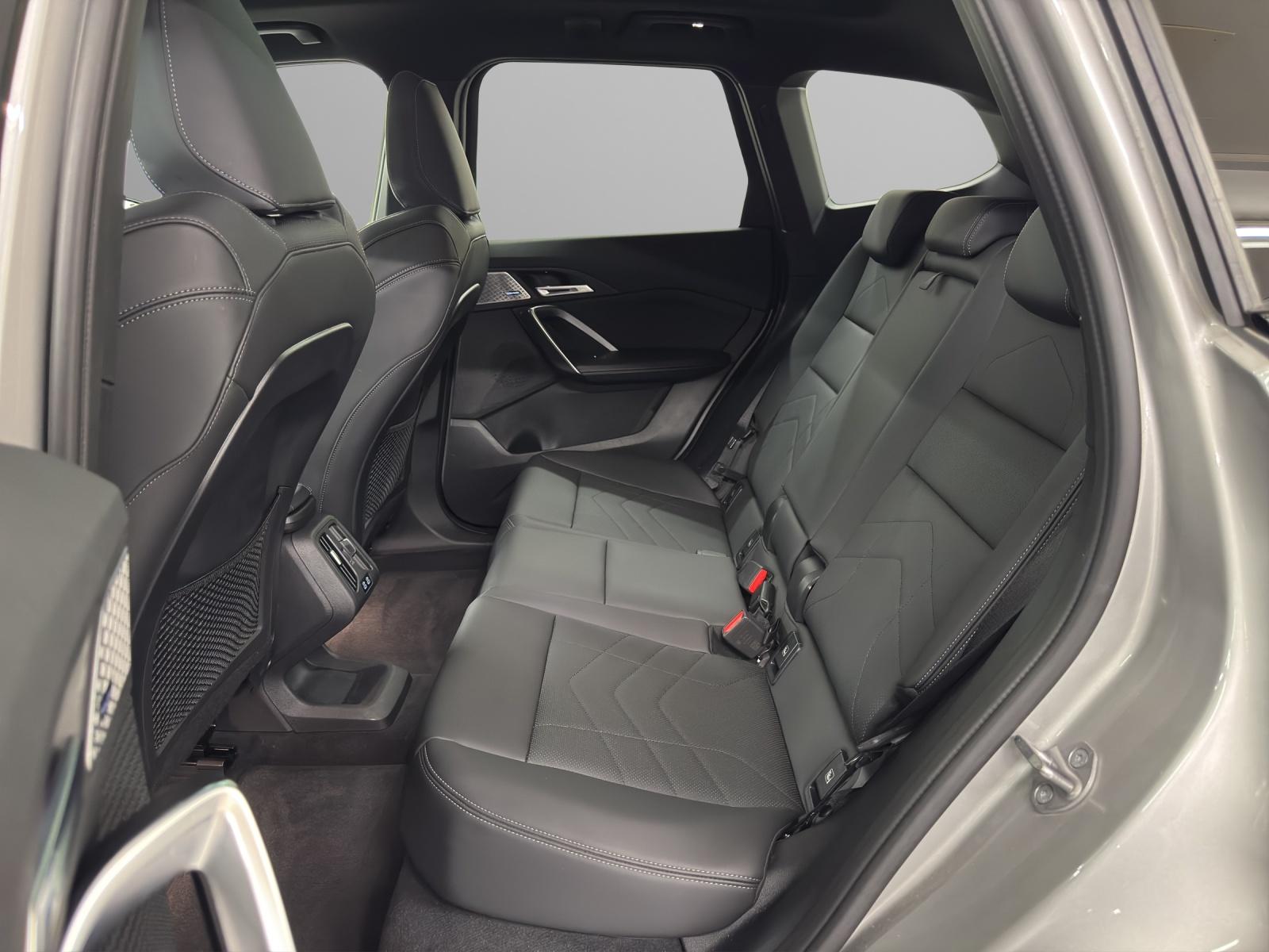 BMW X1 U11 30e xDrive-image-12