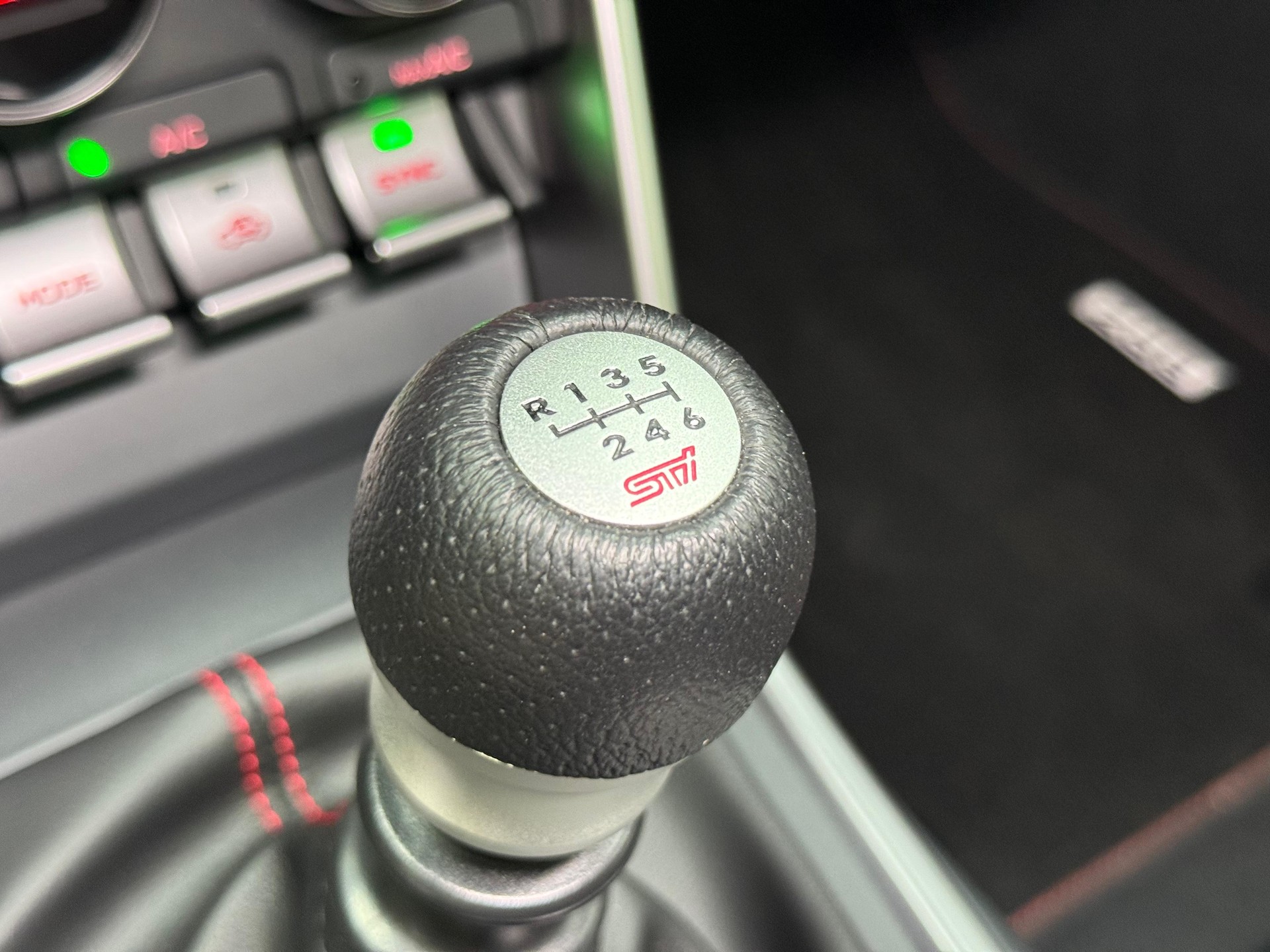 SUBARU BRZ 2.4 STI Line-image-23
