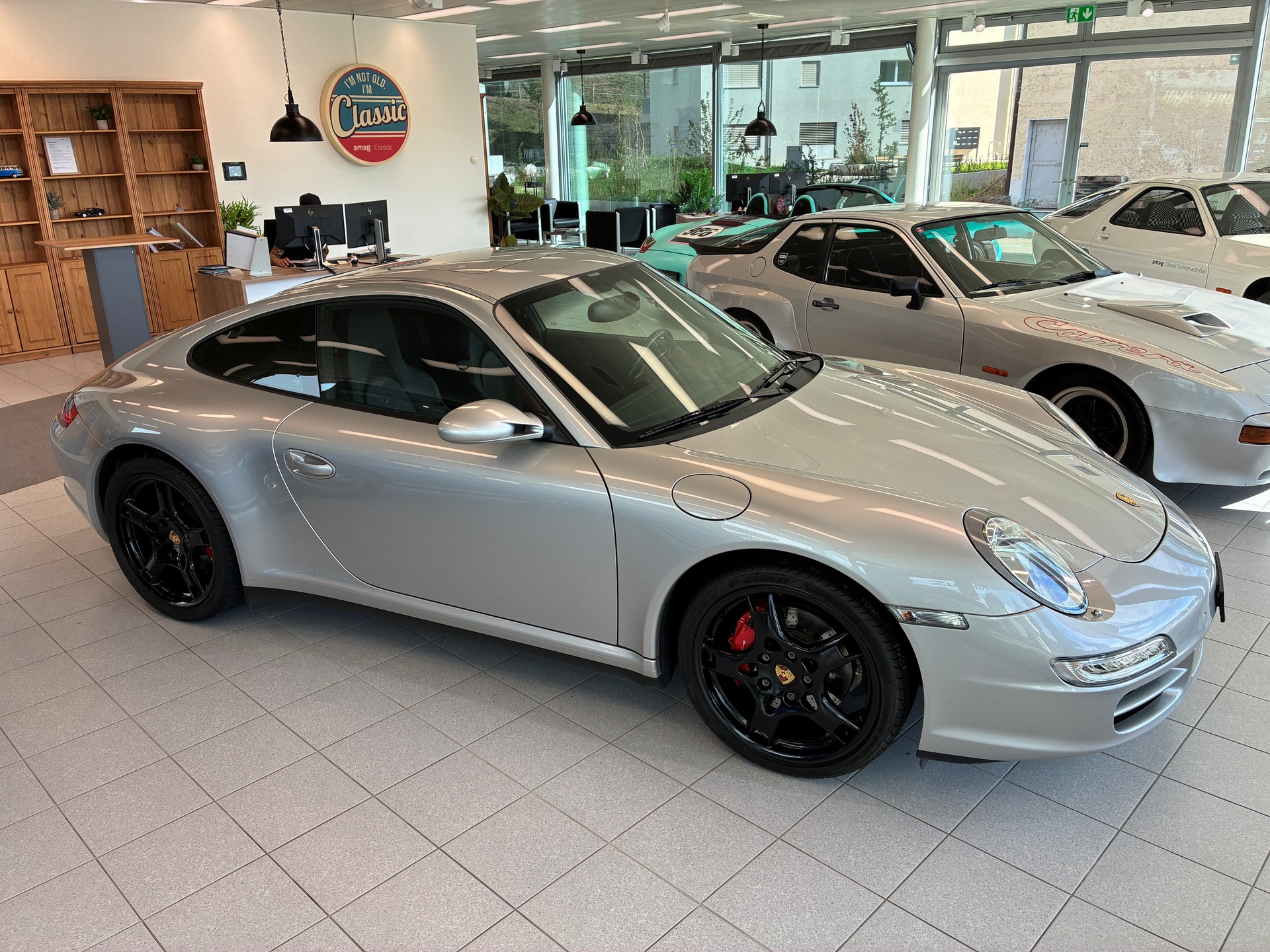 PORSCHE 911 Carrera 4S