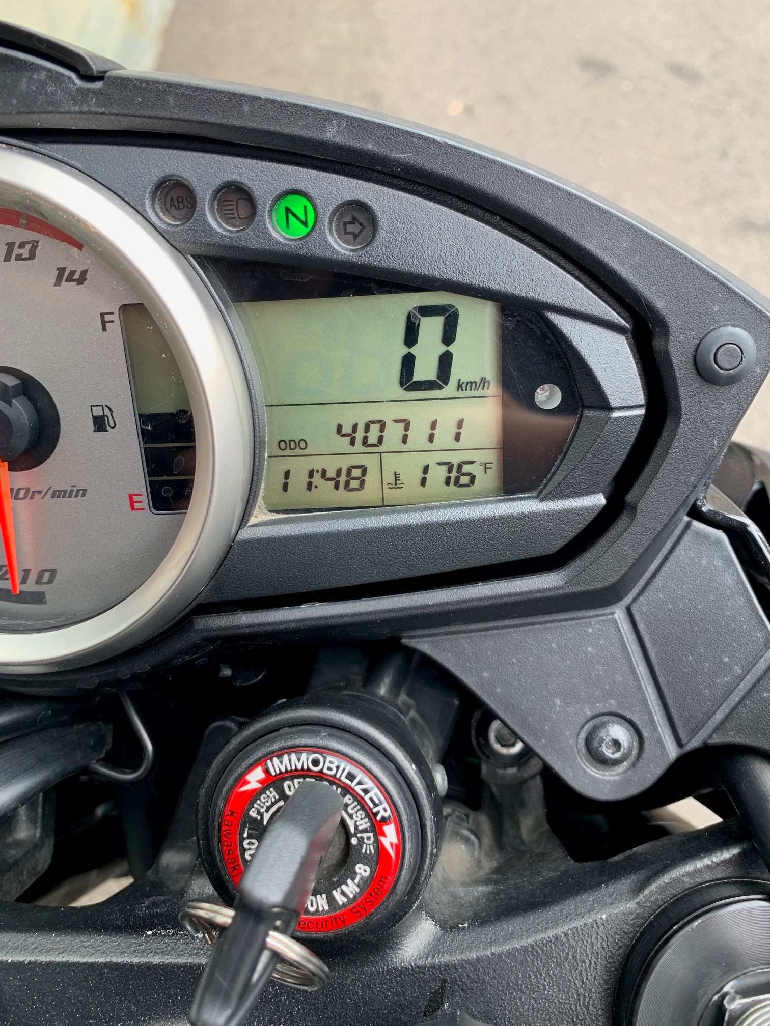 KAWASAKI Z 750 ABS-image-4
