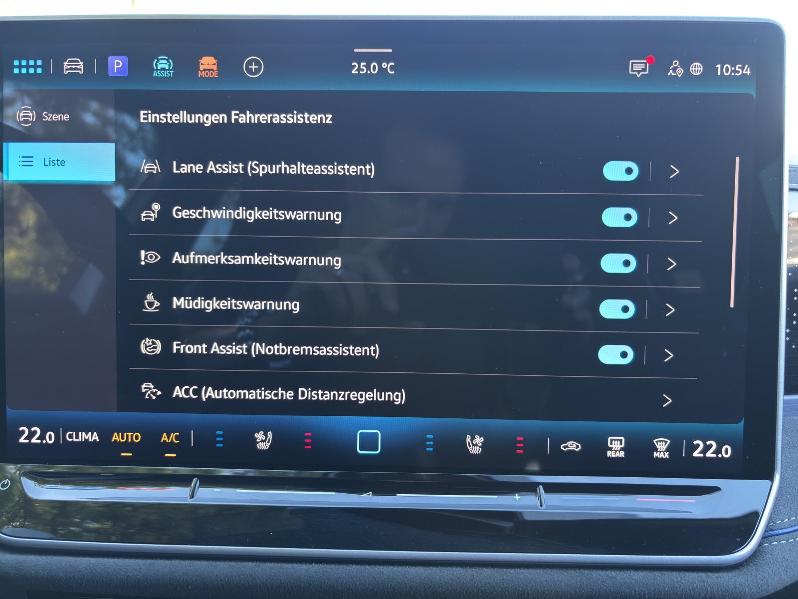 VW New Passat Variant 2.0 TSI evo4 R-Line Signature 4 Motion DSG mit fortl. Werksgarantie bis 07.2030, AHK, Leder & Winterräder-image-20