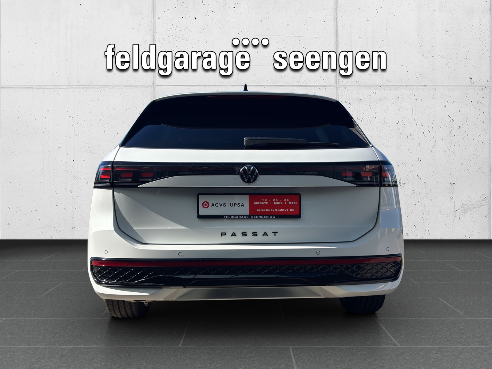 VW New Passat Variant 2.0 TSI evo4 R-Line Signature 4 Motion DSG mit fortl. Werksgarantie bis 07.2030, AHK, Leder & Winterräder-image-5