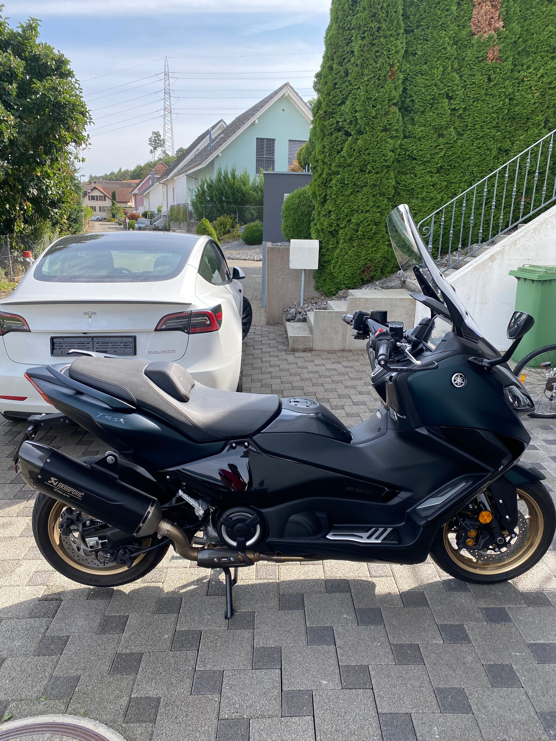 YAMAHA T-MAX Tech-Max XP 560-image-4