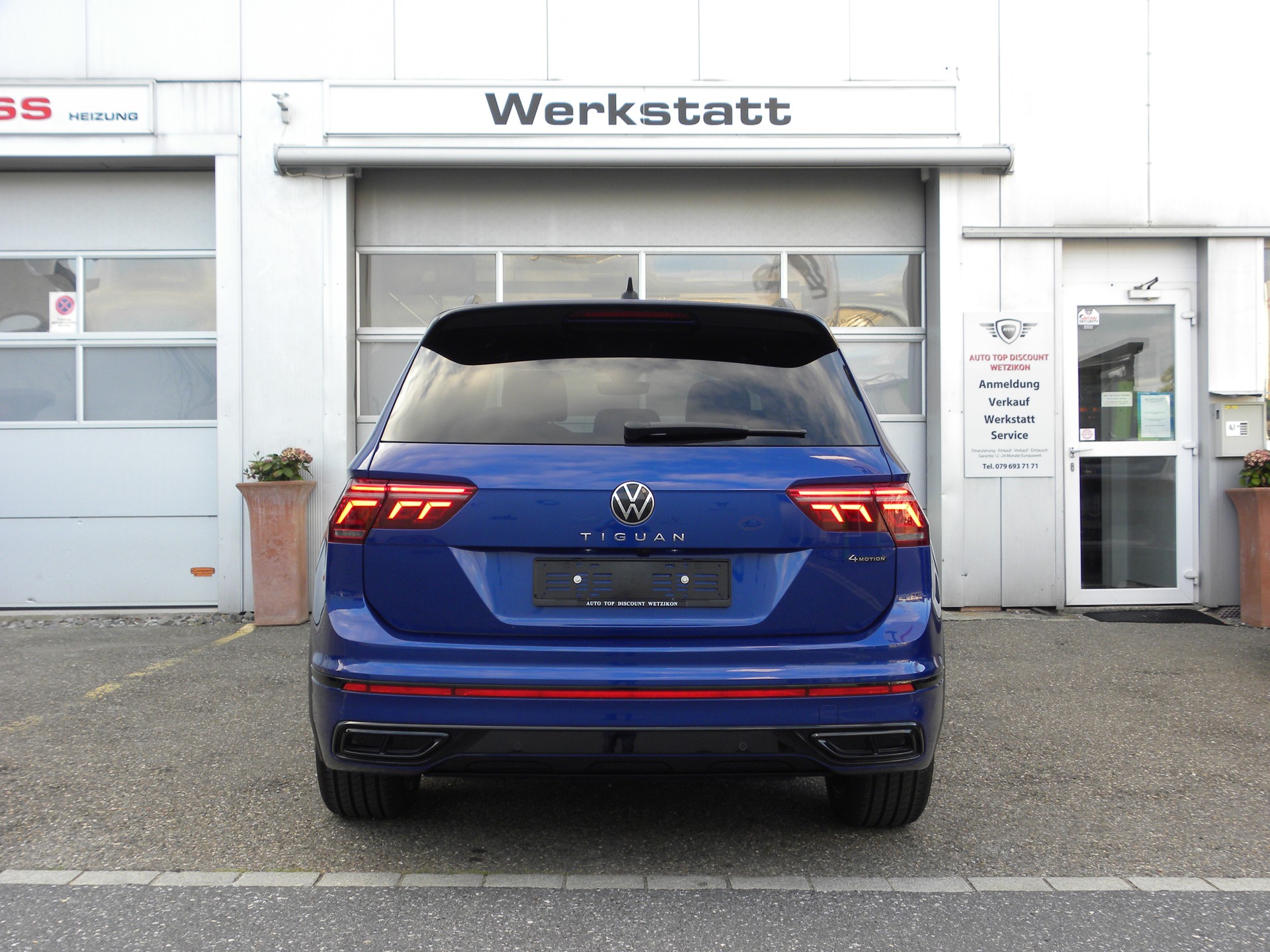 VW Tiguan 2.0 TDI SCR R-Line 4Motion DSG-image-5