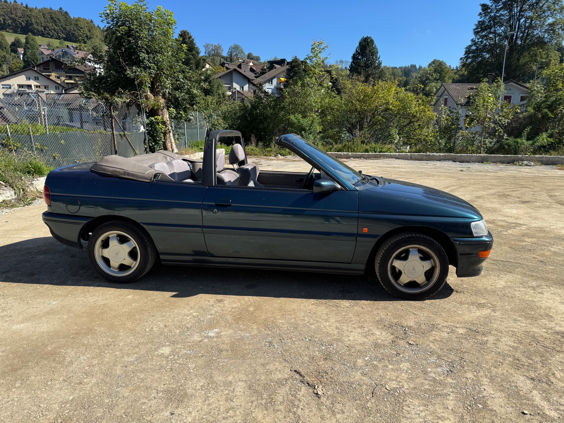 FORD Escort 1.8i 16V XR3i