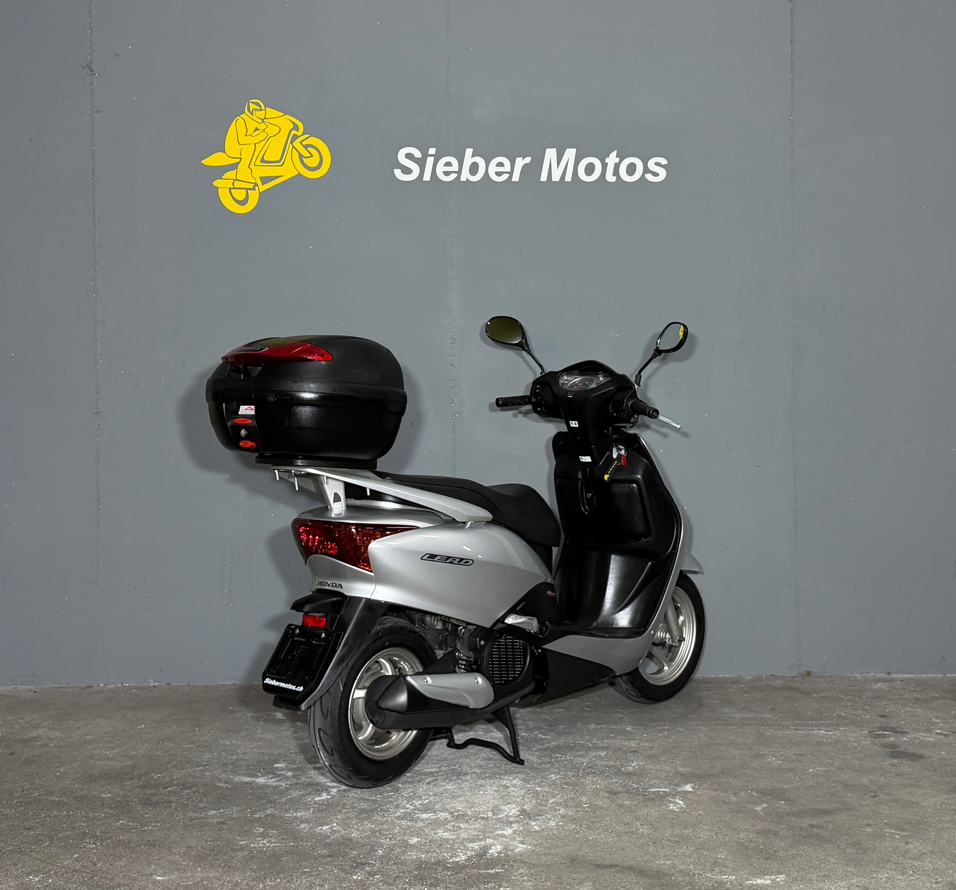HONDA Lead 110-image-3