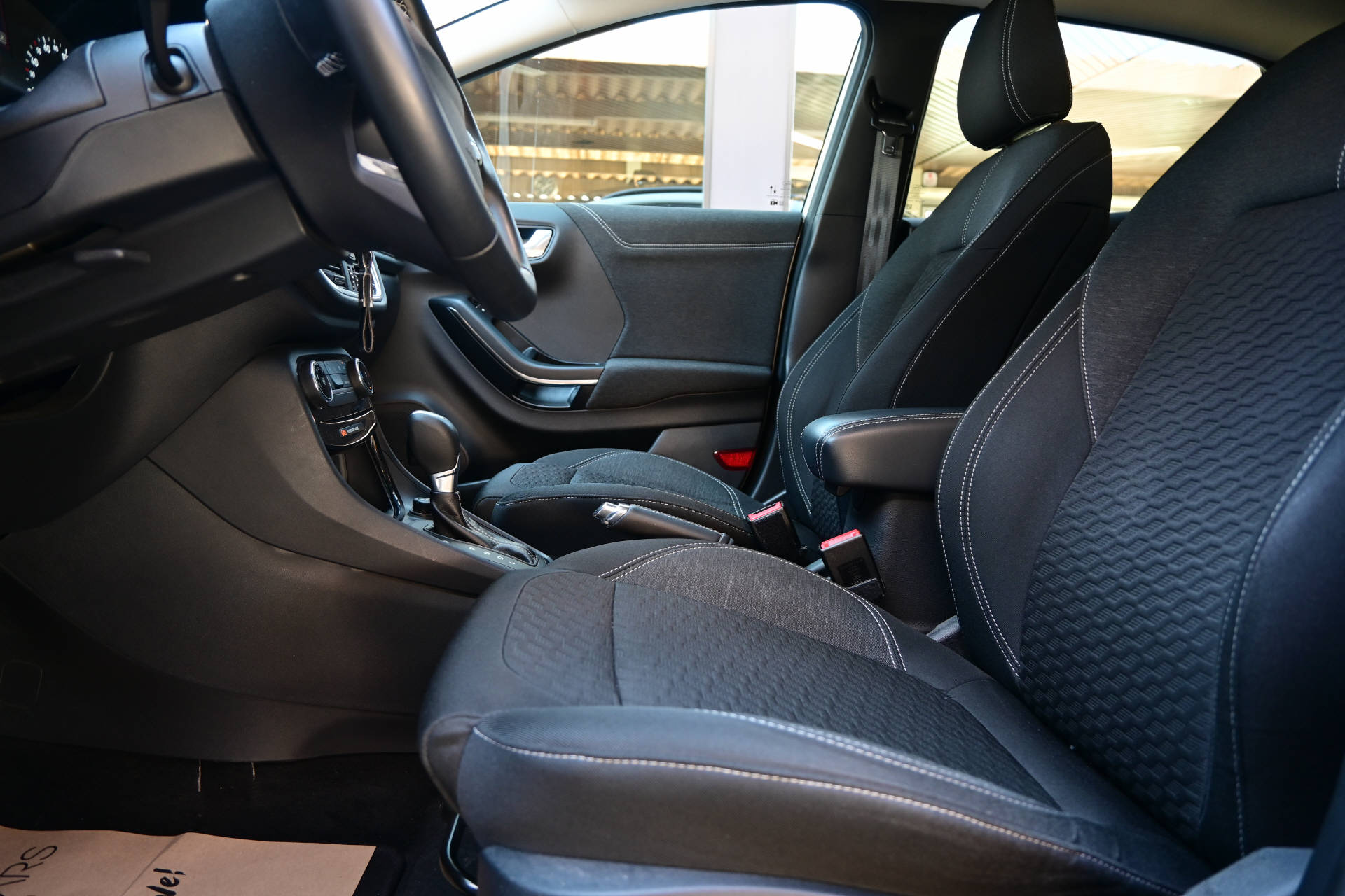 FORD Puma 1.0 EcoB Hybrid 125 Titanium-image-9
