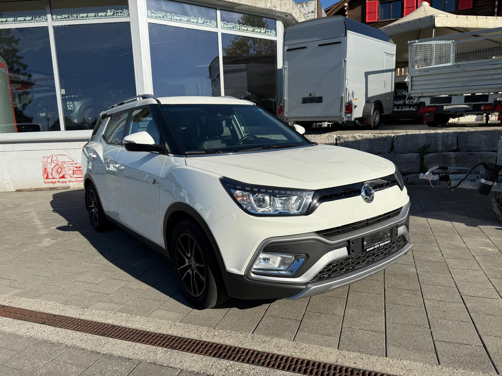 KGM-SsangYong XLV 1.6 eXDi Sapphire 4WD