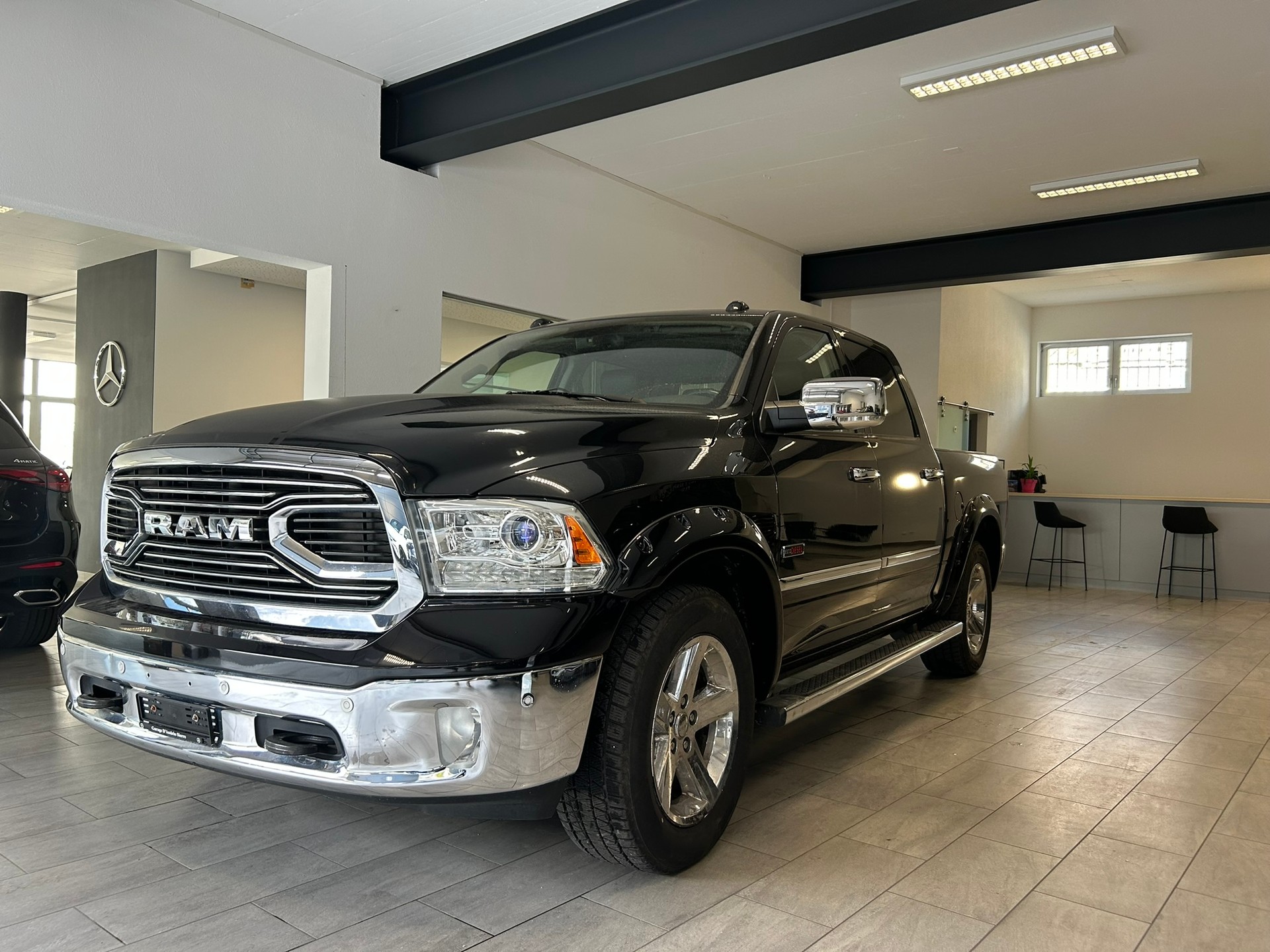 DODGE RAM 1500 LARAMIE