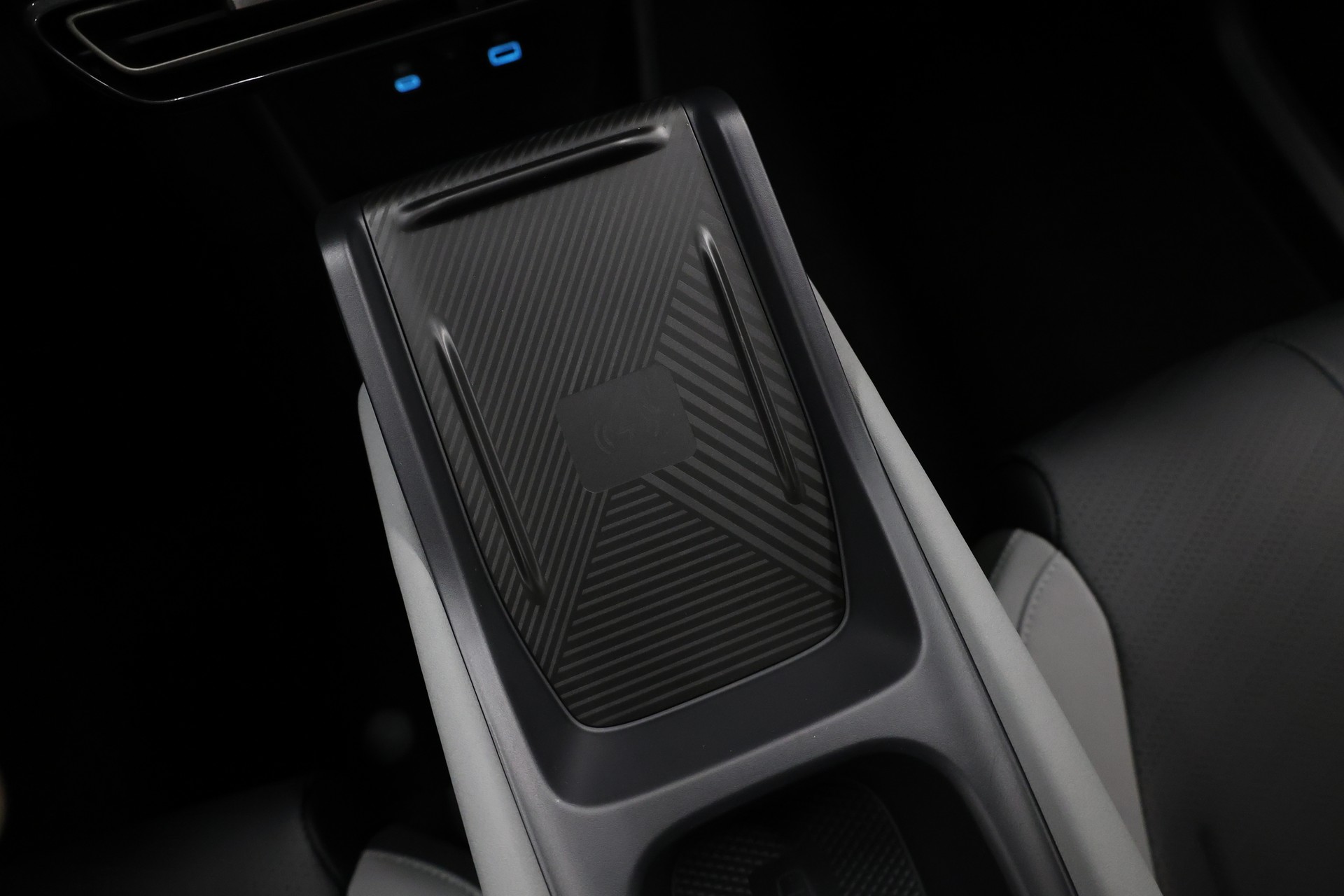 BYD Dolphin Surf Comfort-image-22