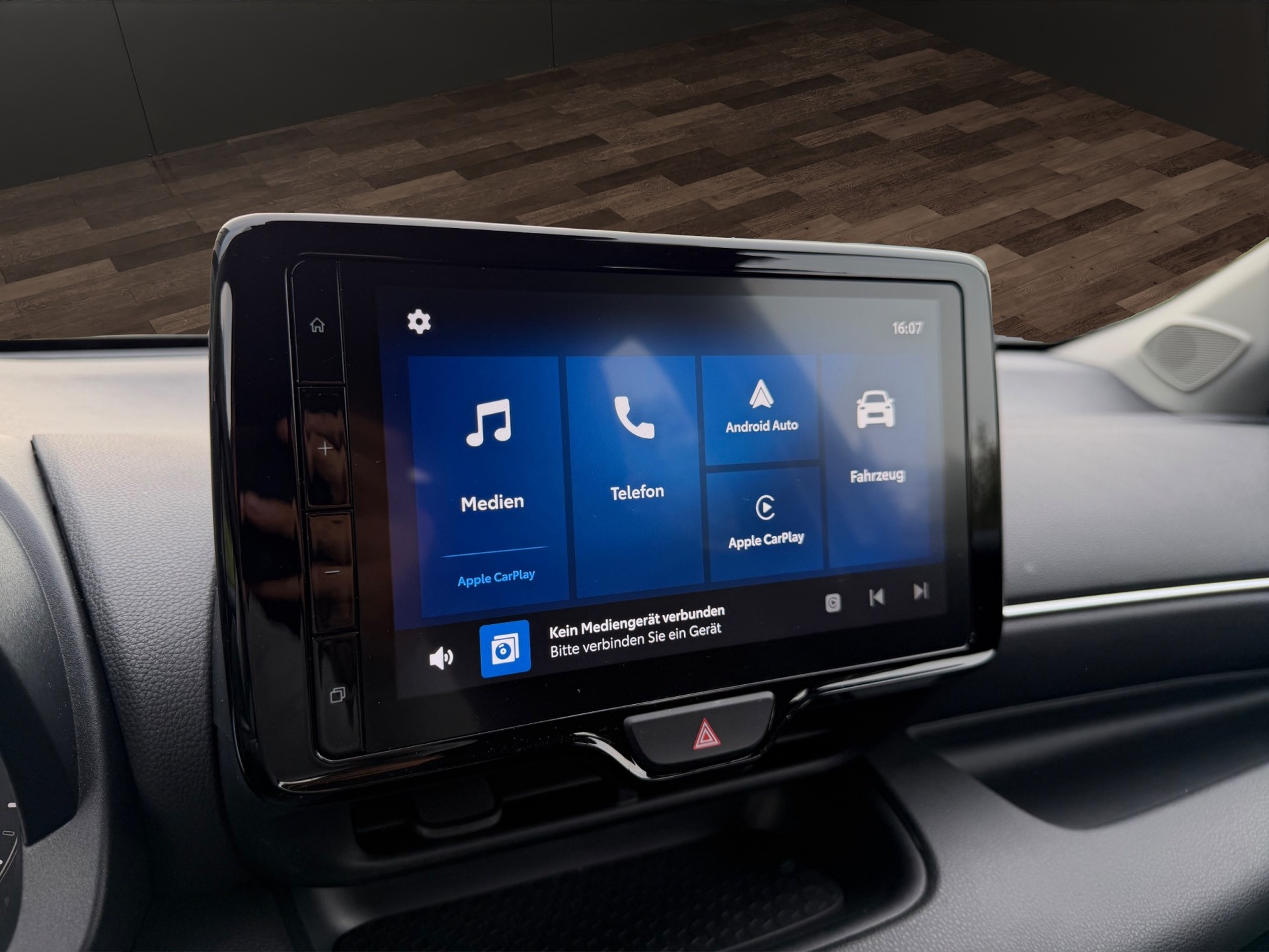 MAZDA 2 Hybrid Centre-line-image-22