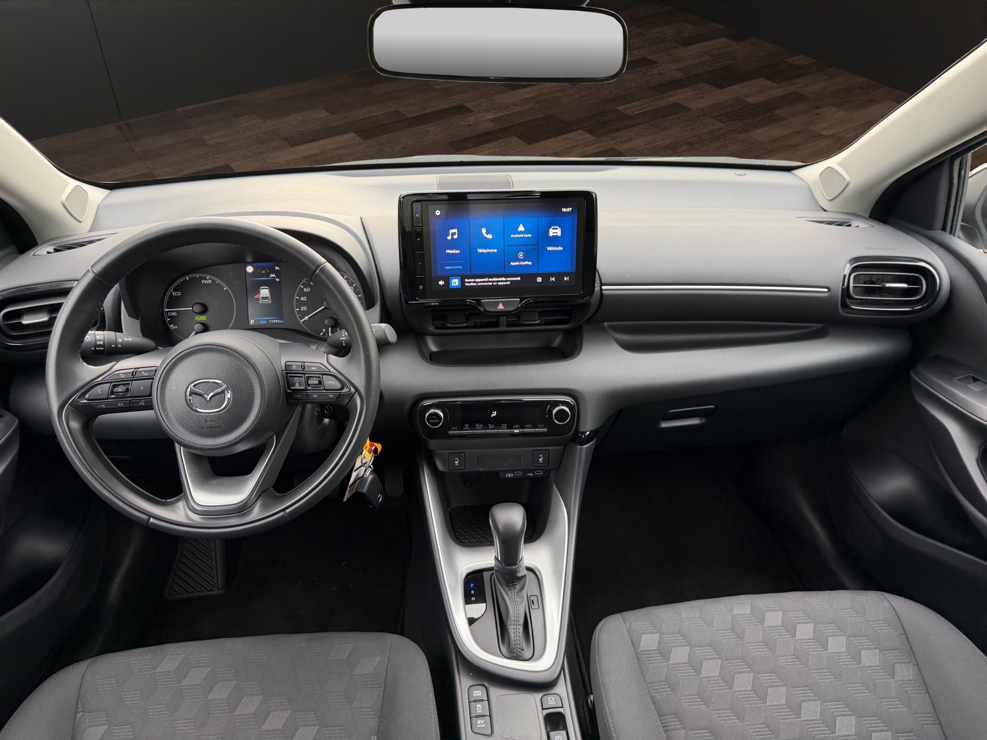 MAZDA 2 Hybrid Centre-line-image-19