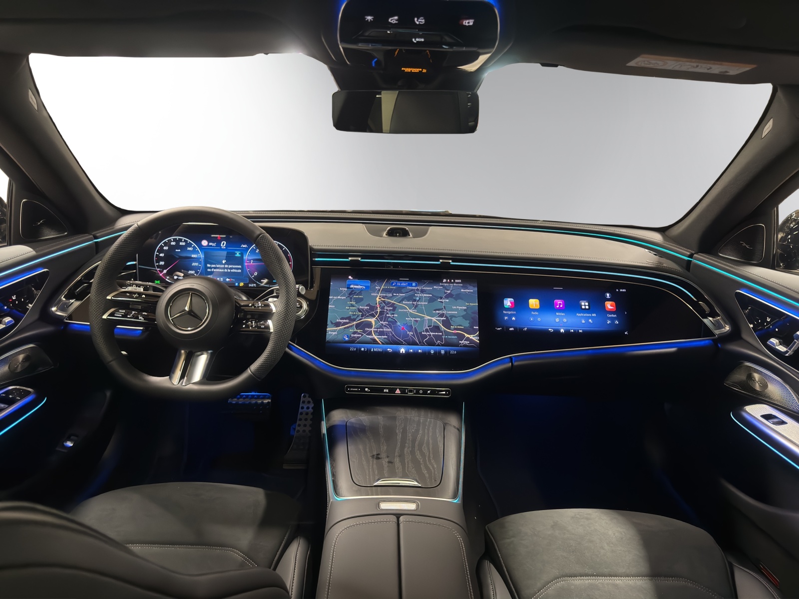 MERCEDES-BENZ E 220 d T 4Matic 9G-Tronic-image-11