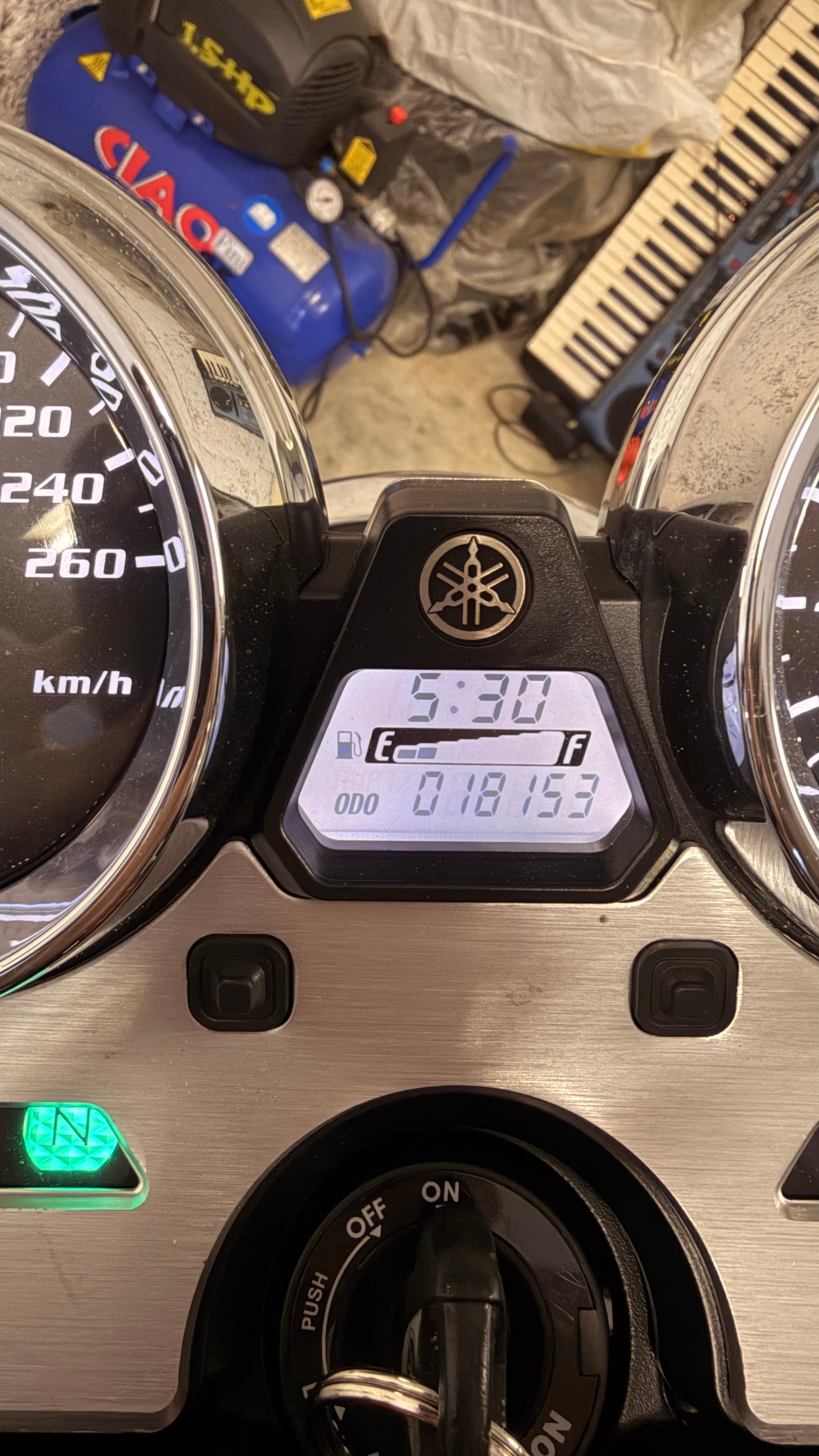 YAMAHA XJR 1300-image-5