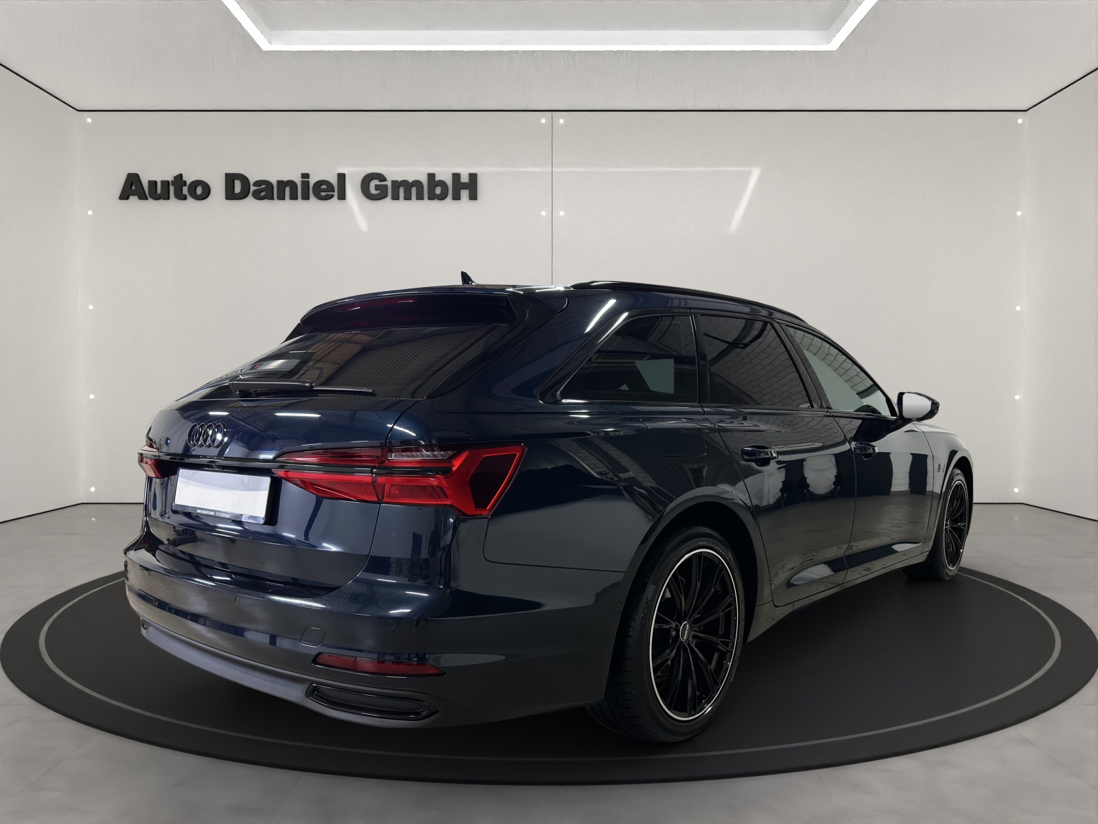 AUDI A6 Avant 40 TDI quattro S-tronic-image-4