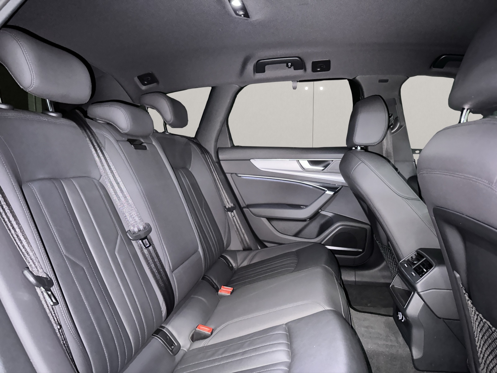 AUDI A6 Avant 40 TDI quattro S-tronic-image-11