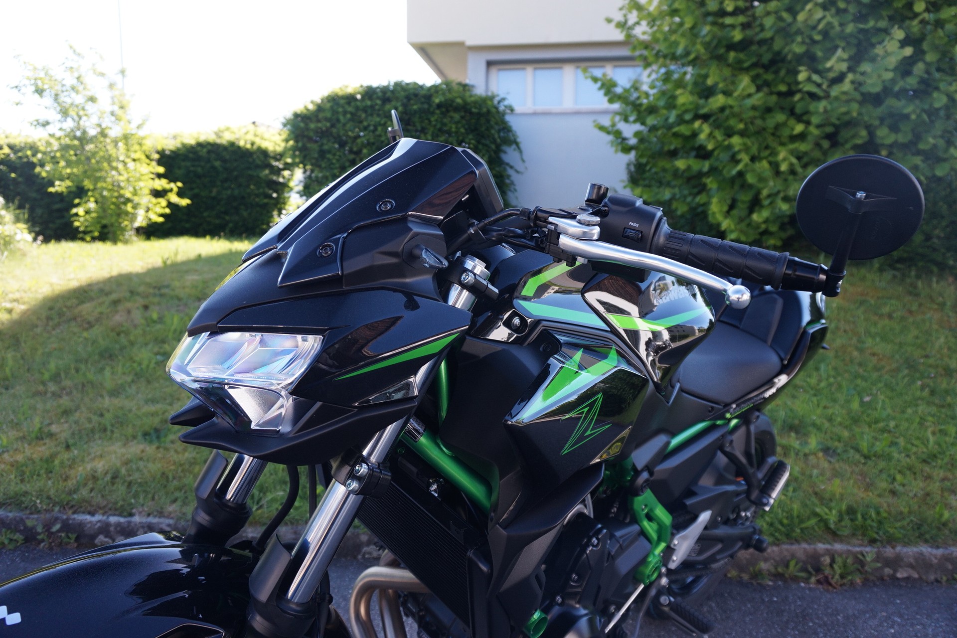 KAWASAKI Z 650 ABS (35kW/50kW) mit Heckumbau-image-4