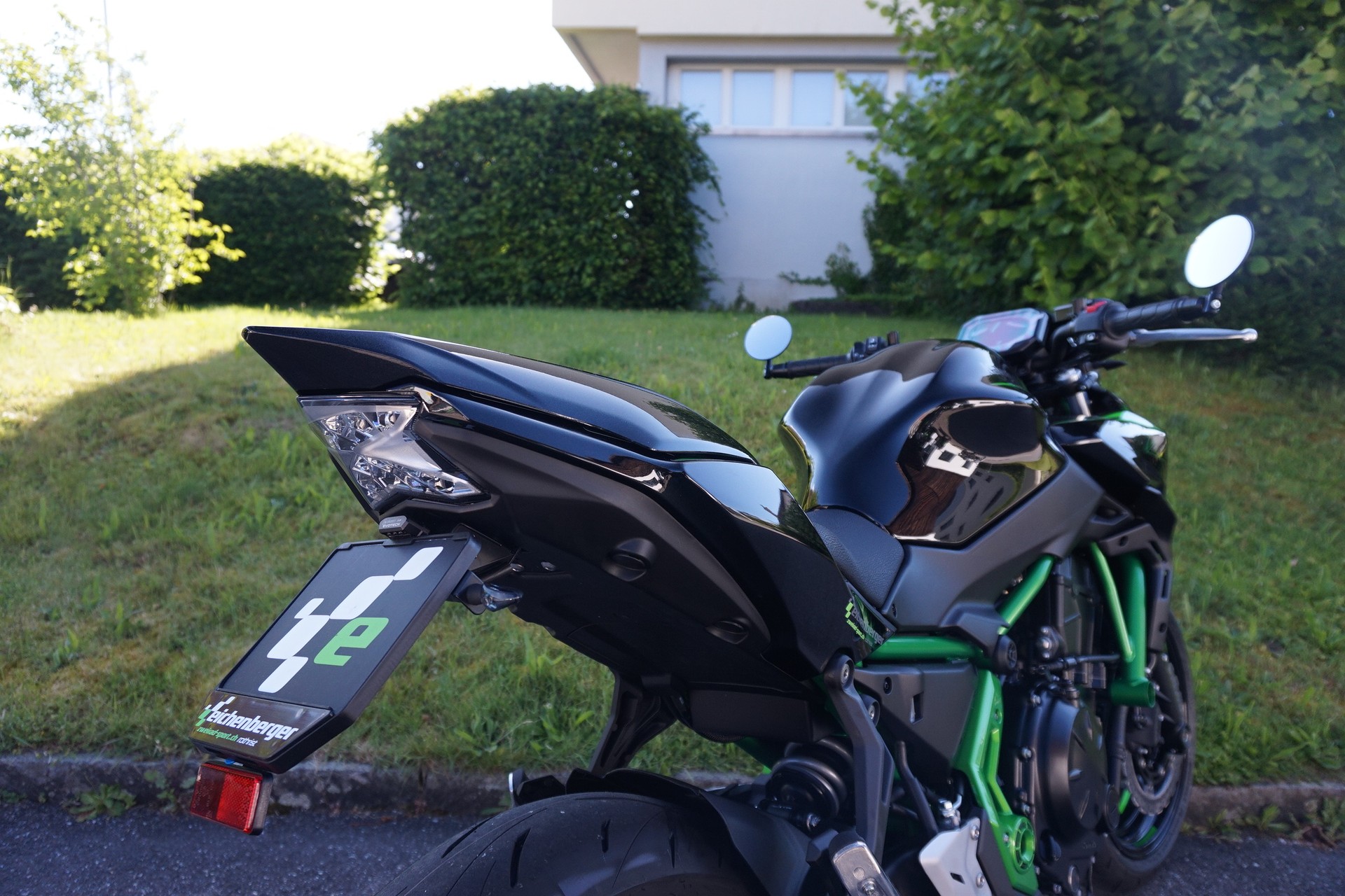 KAWASAKI Z 650 ABS (35kW/50kW) mit Heckumbau-image-5