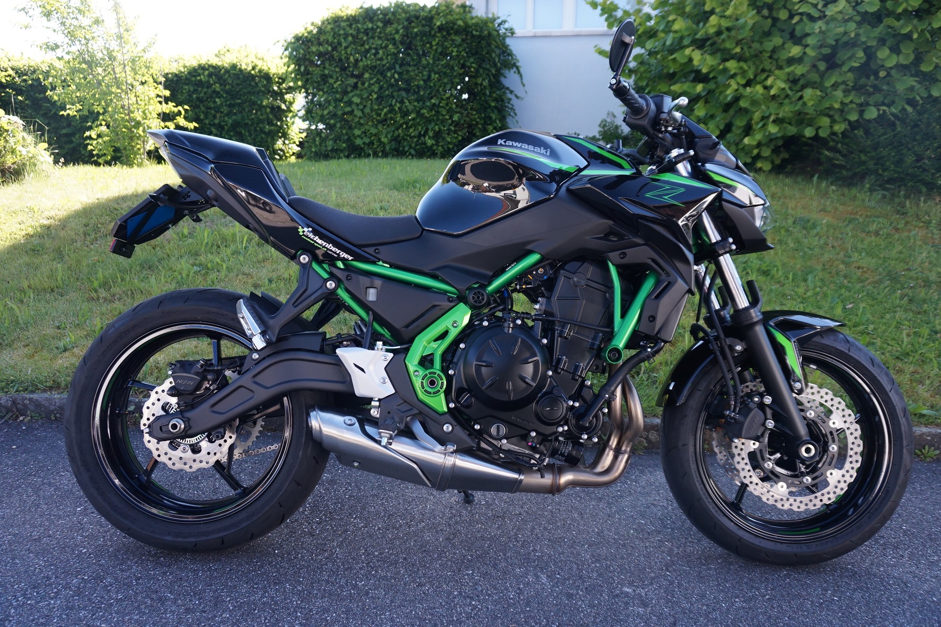 KAWASAKI Z 650 ABS (35kW/50kW) mit Heckumbau-image-2