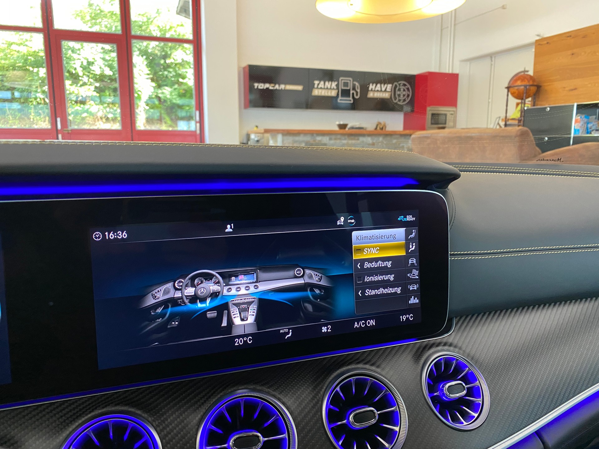 MERCEDES-BENZ AMG GT 4 63 S Edition 1 4Matic+ Speedshift MCT-image-26