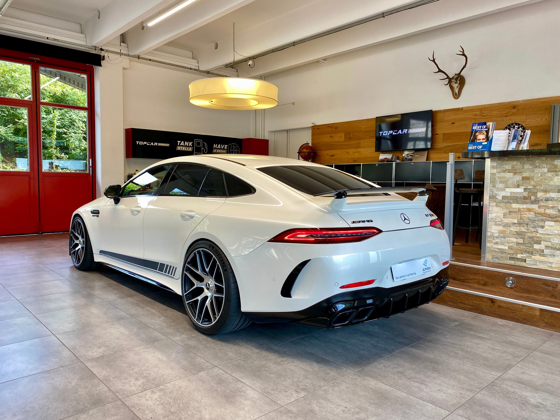 MERCEDES-BENZ AMG GT 4 63 S Edition 1 4Matic+ Speedshift MCT-image-3