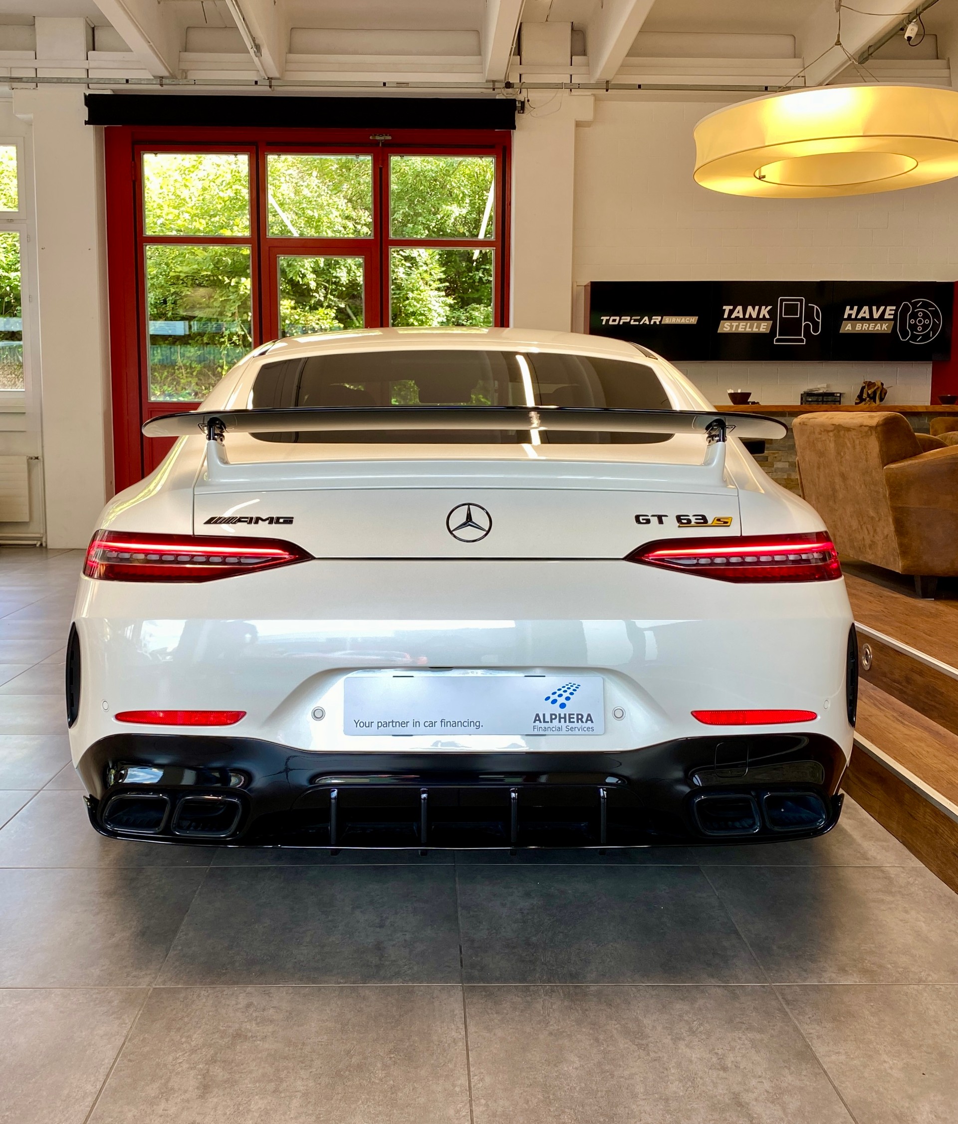 MERCEDES-BENZ AMG GT 4 63 S Edition 1 4Matic+ Speedshift MCT-image-4