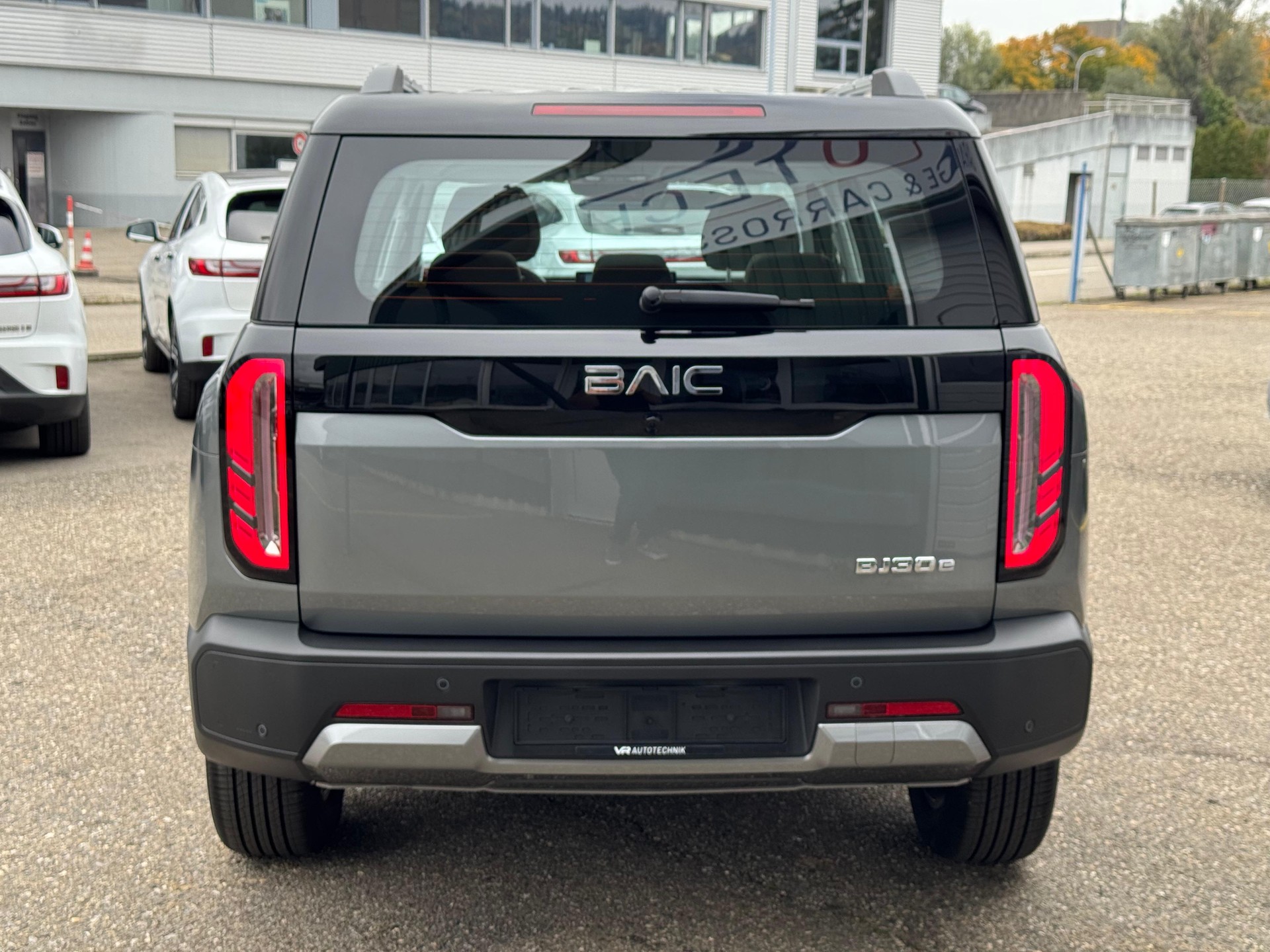 BAIC BJ30e AWD HEV-showroom-element-3