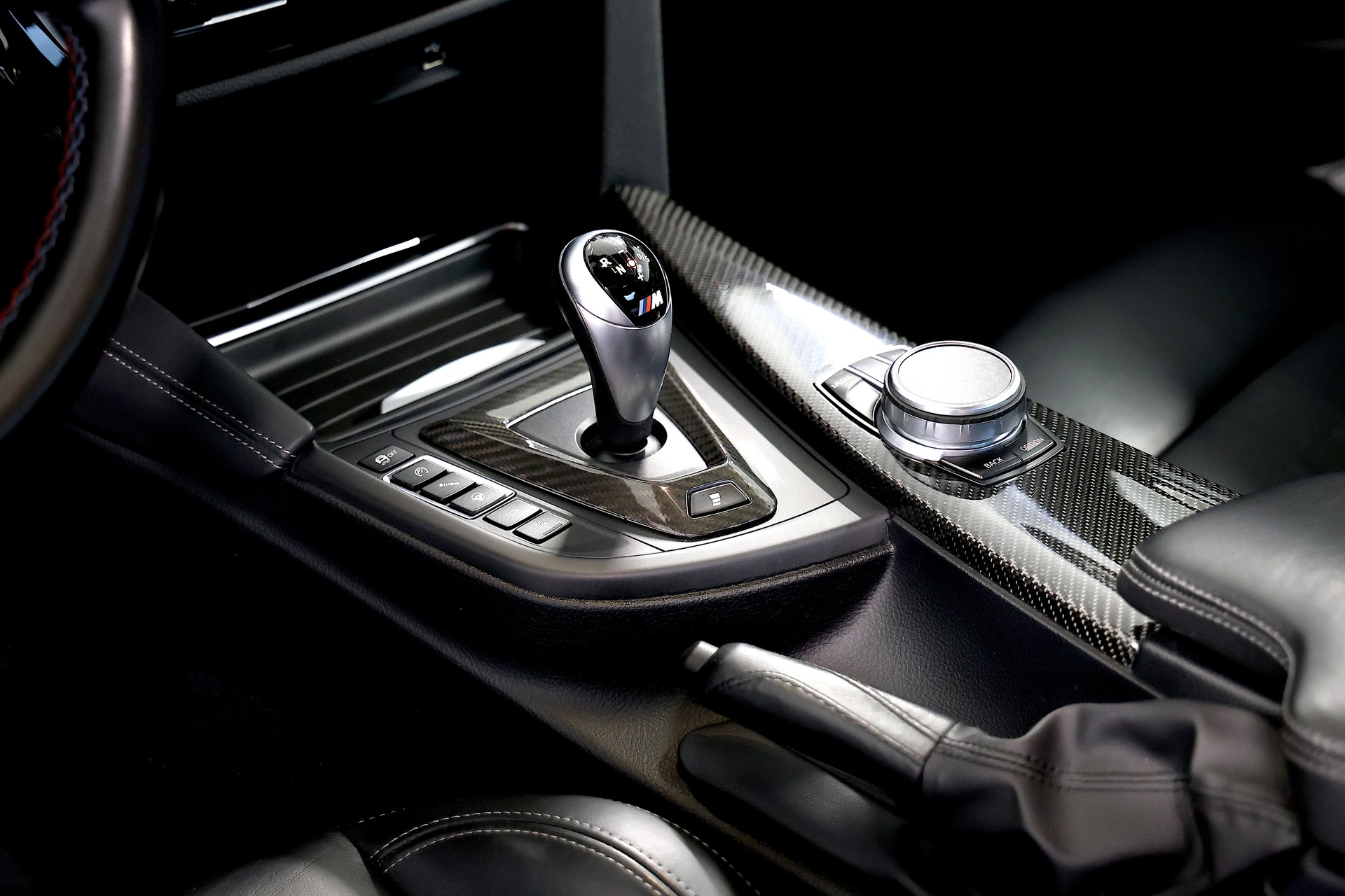 BMW M4 Coupé Competition DKG-image-14