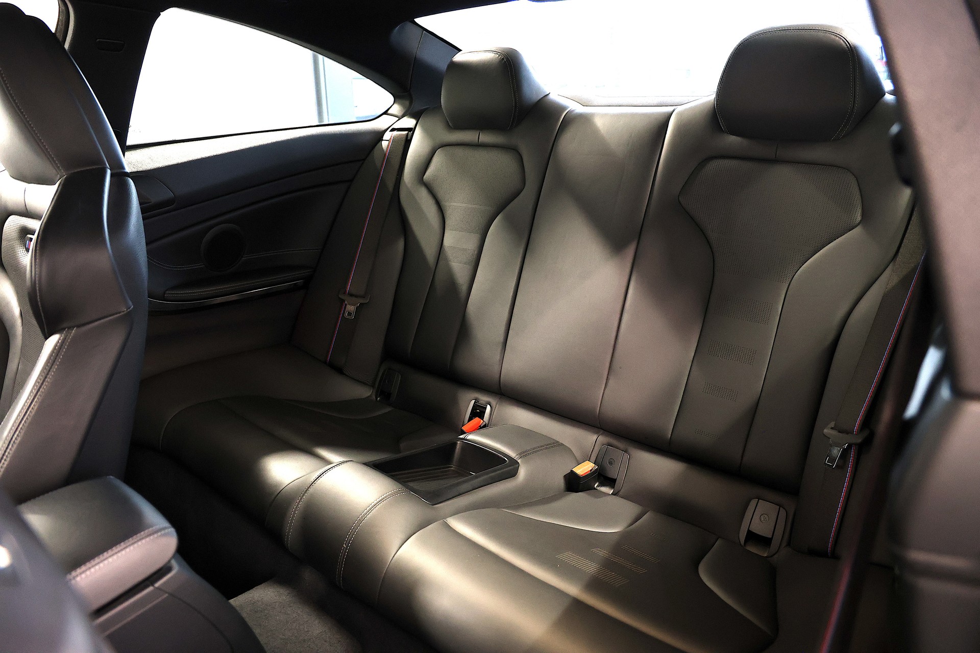 BMW M4 Coupé Competition DKG-image-15