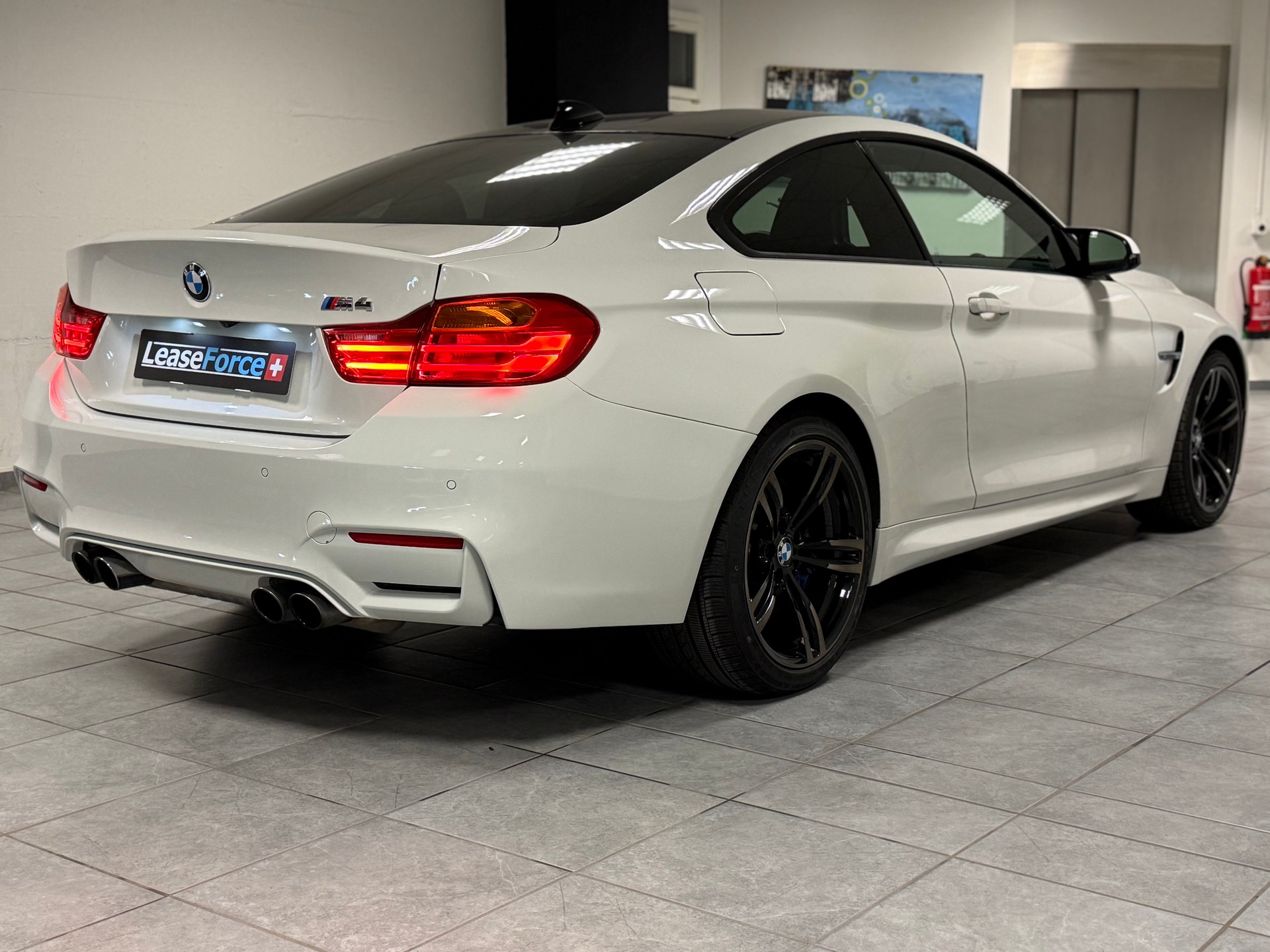 BMW M4 Coupé DKG-image-16