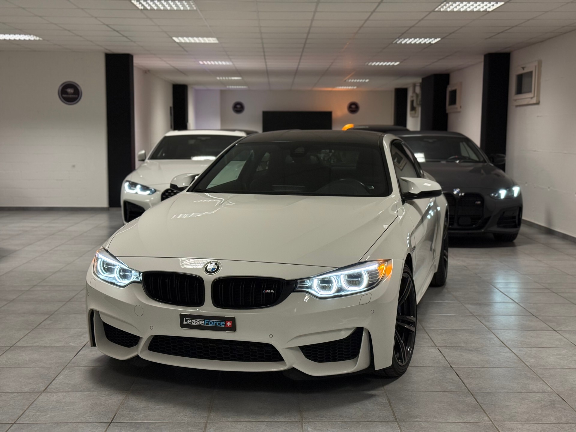 BMW M4 Coupé DKG