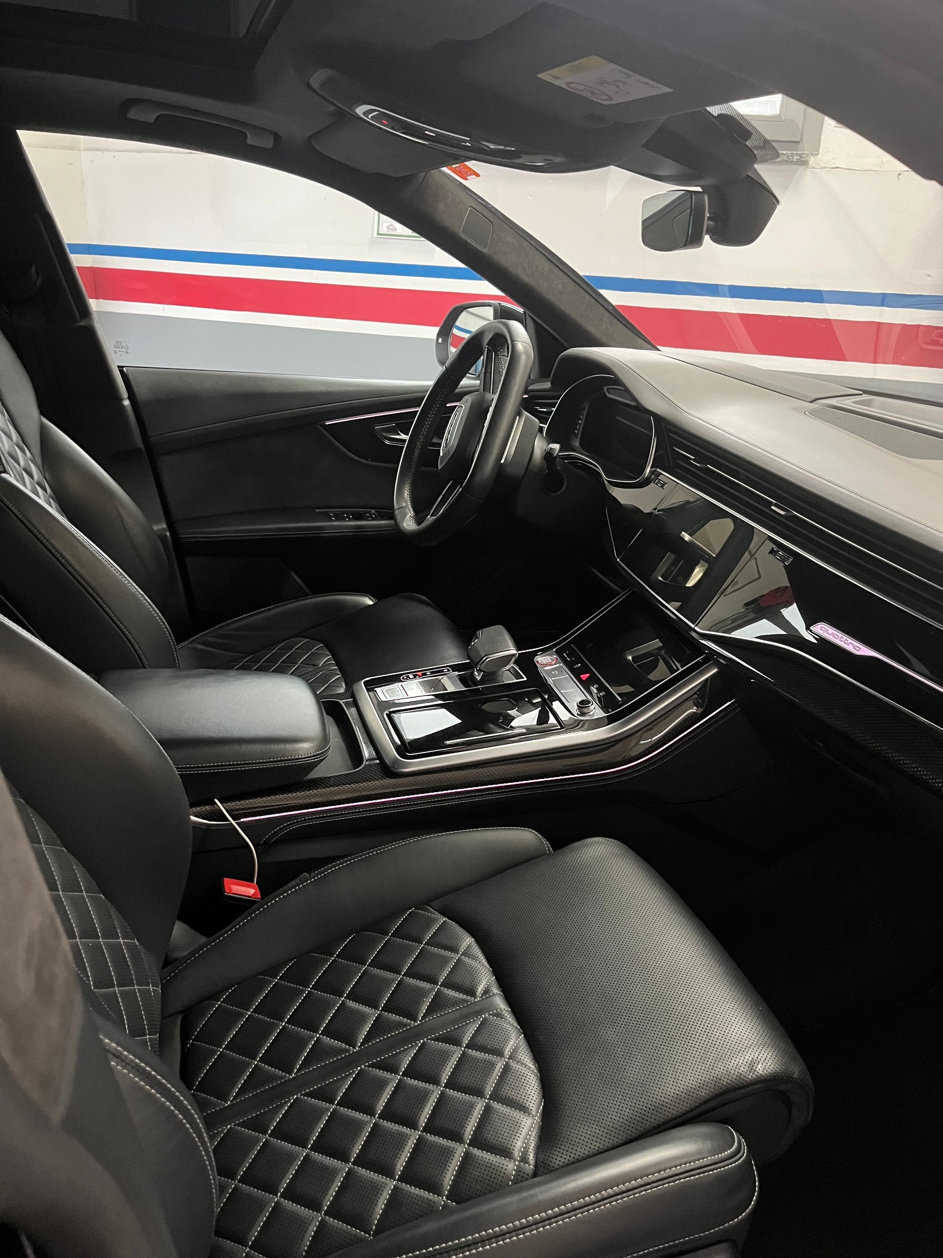 AUDI SQ8 50 TDI quattro tiptronic-image-2