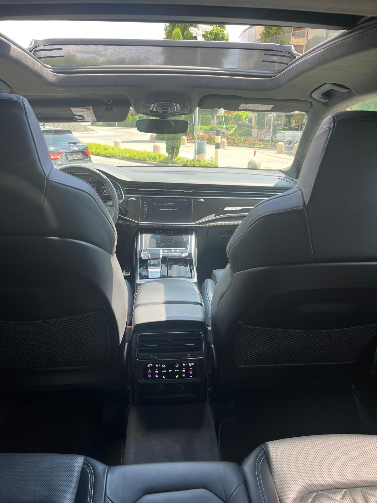AUDI SQ8 50 TDI quattro tiptronic-image-7