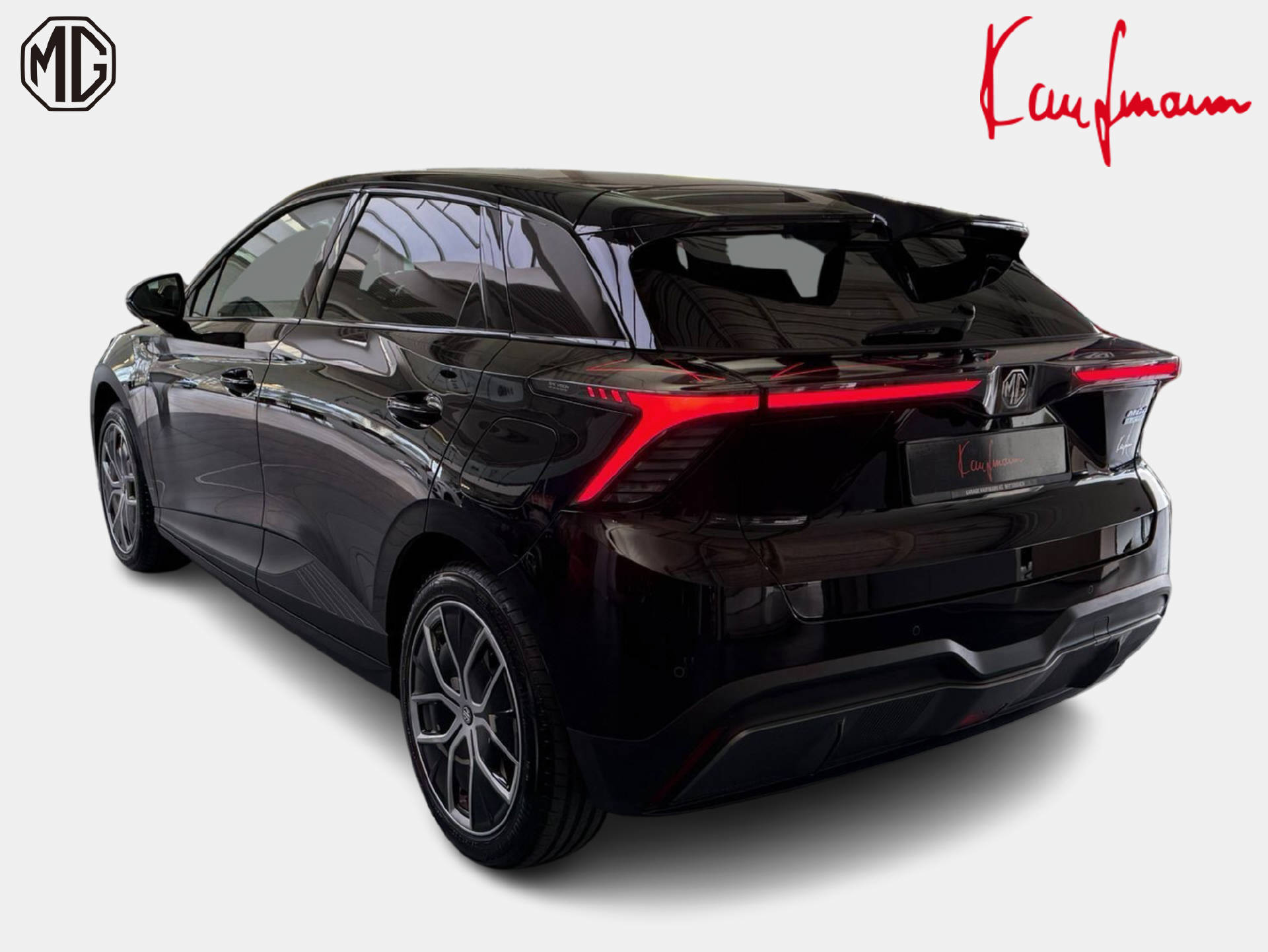 MG 4 64kWh Luxury-image-4