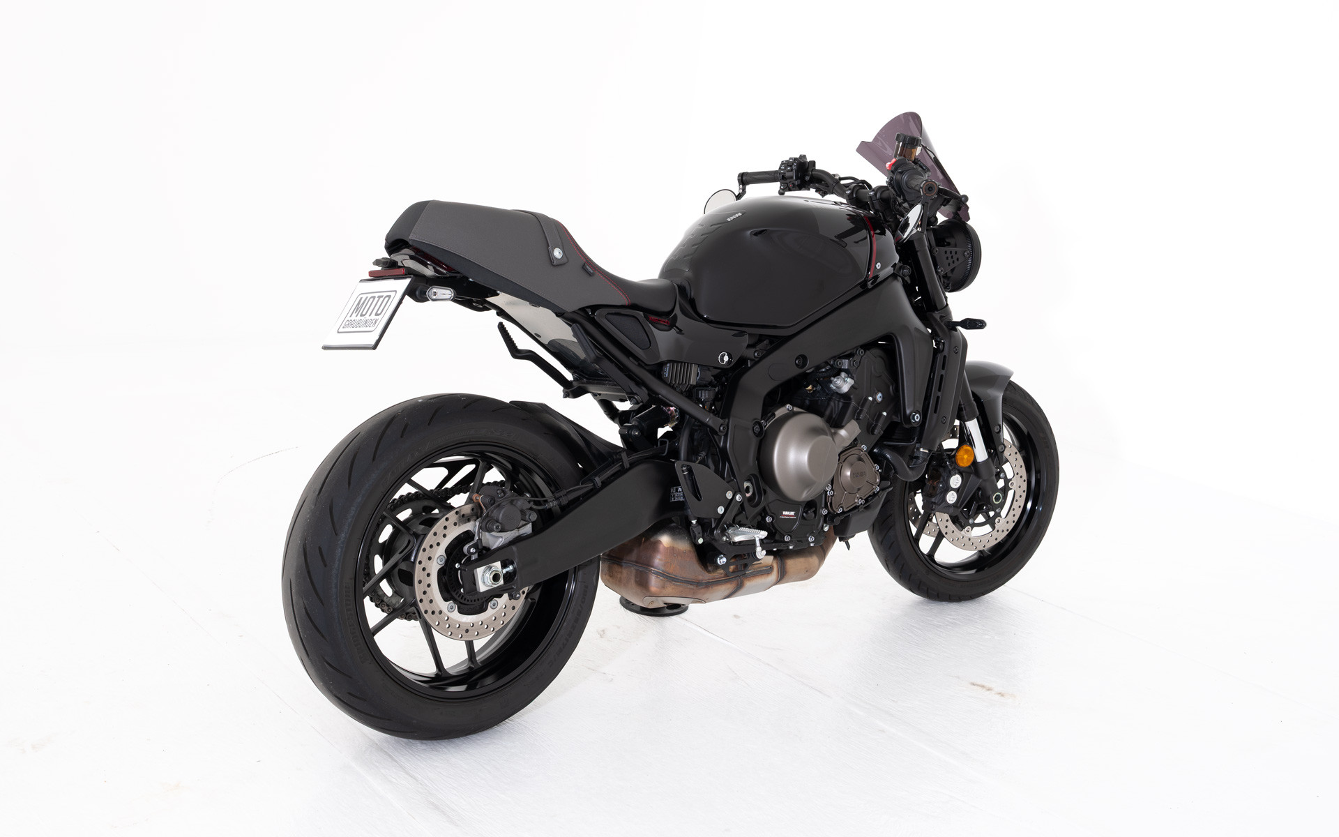YAMAHA XSR 900-image-2