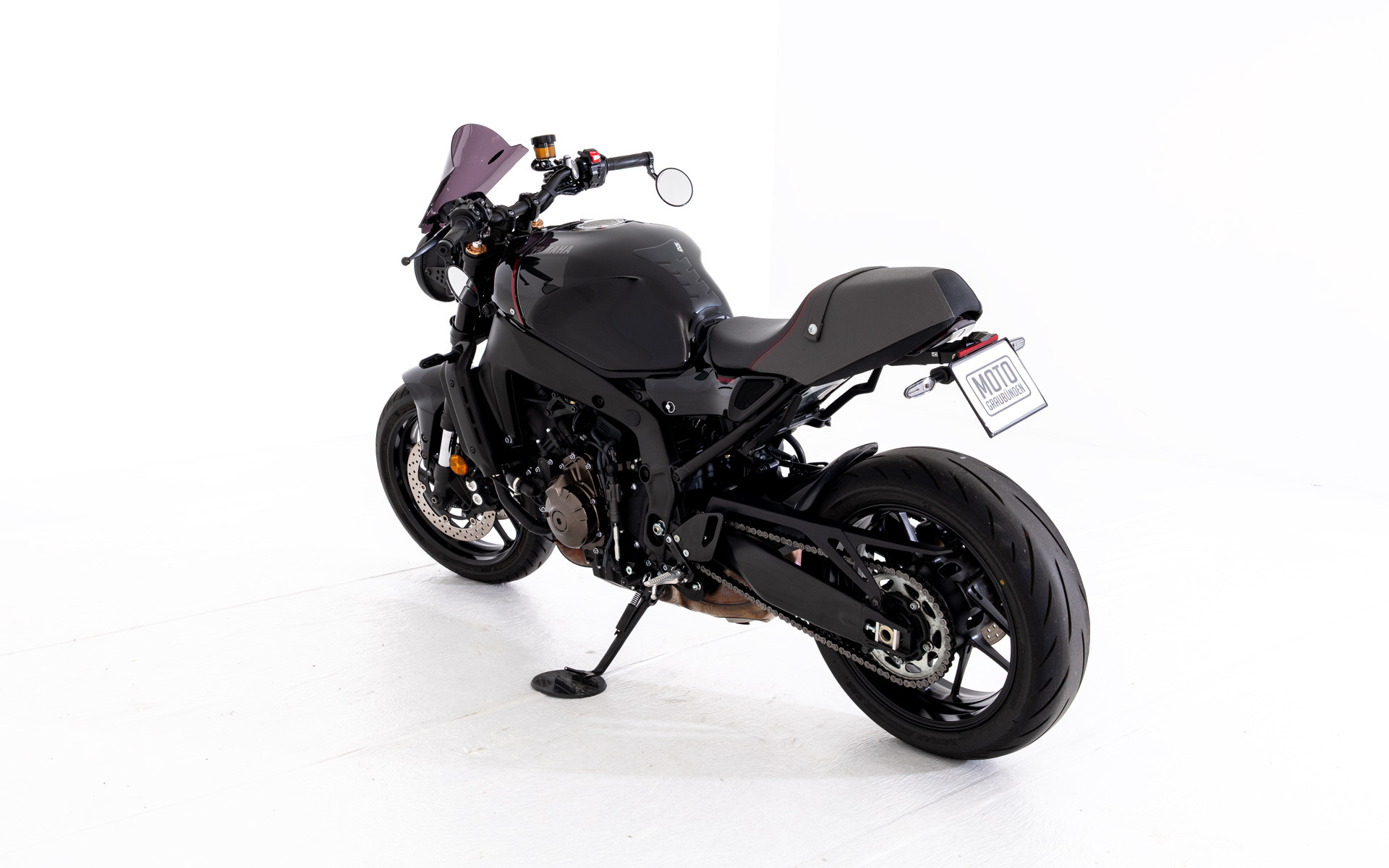 YAMAHA XSR 900-image-3