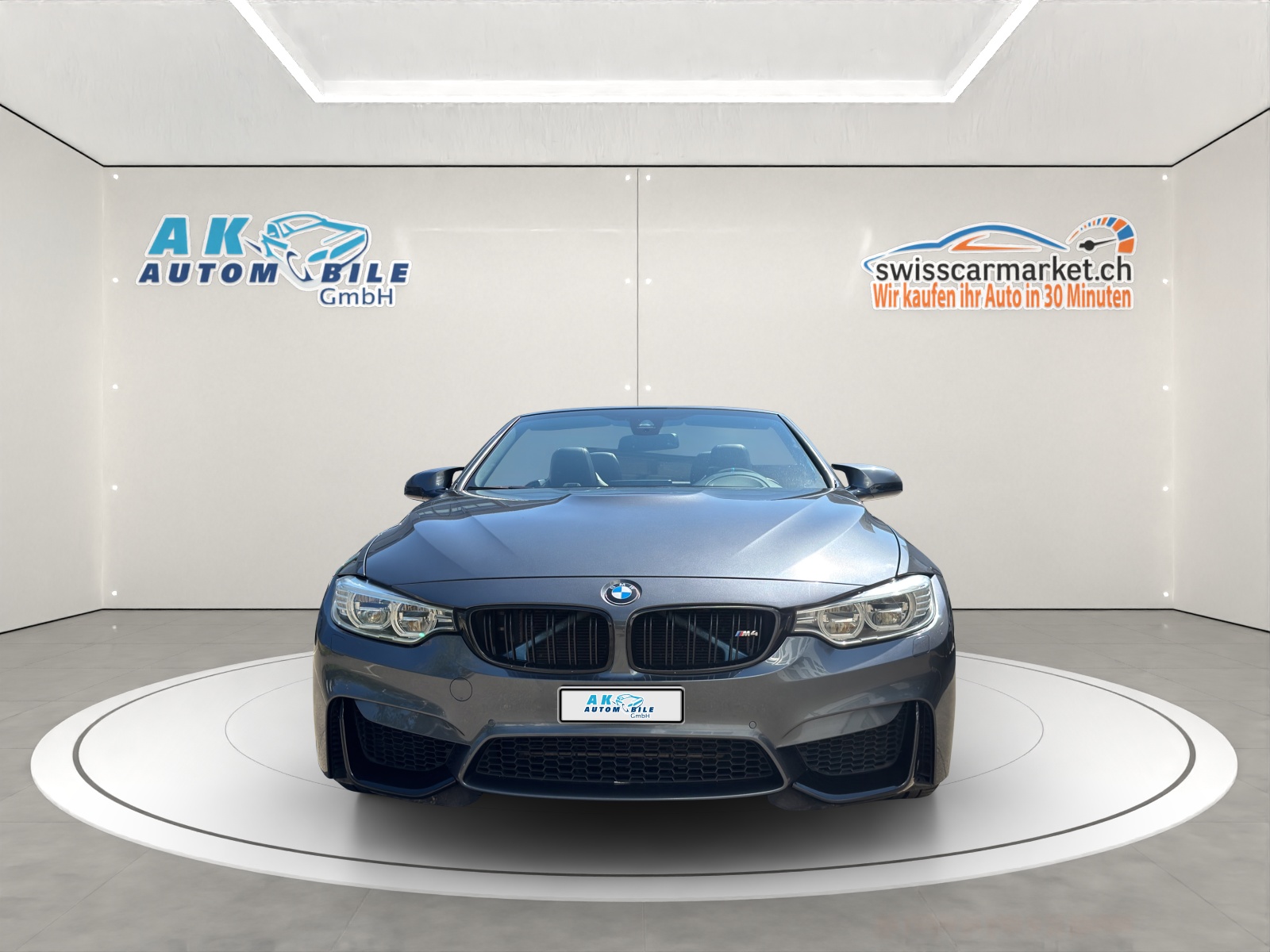 BMW M4 Cabriolet DKG-showroom-element-2