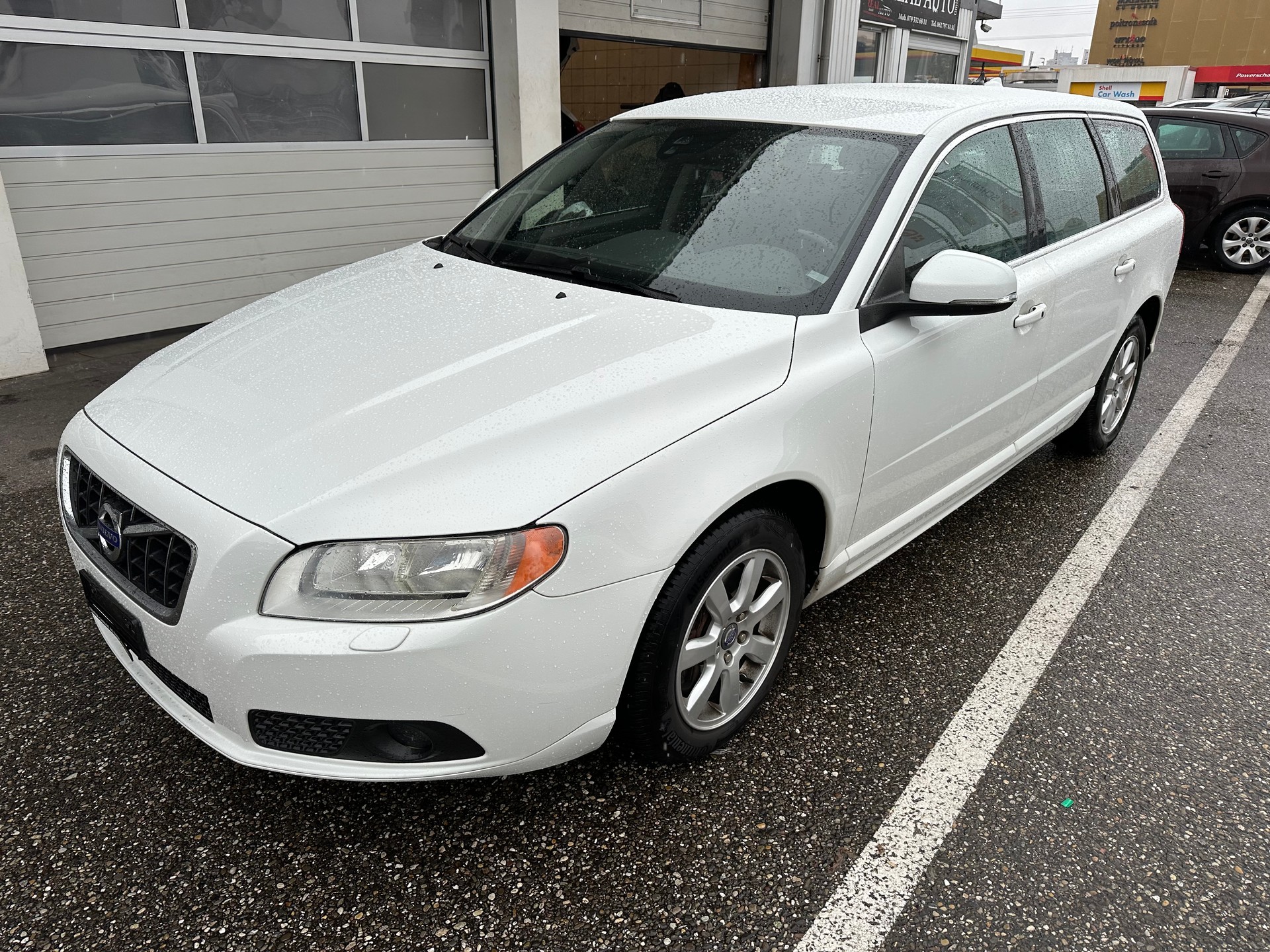 VOLVO V70 D3 Summum Geartronic