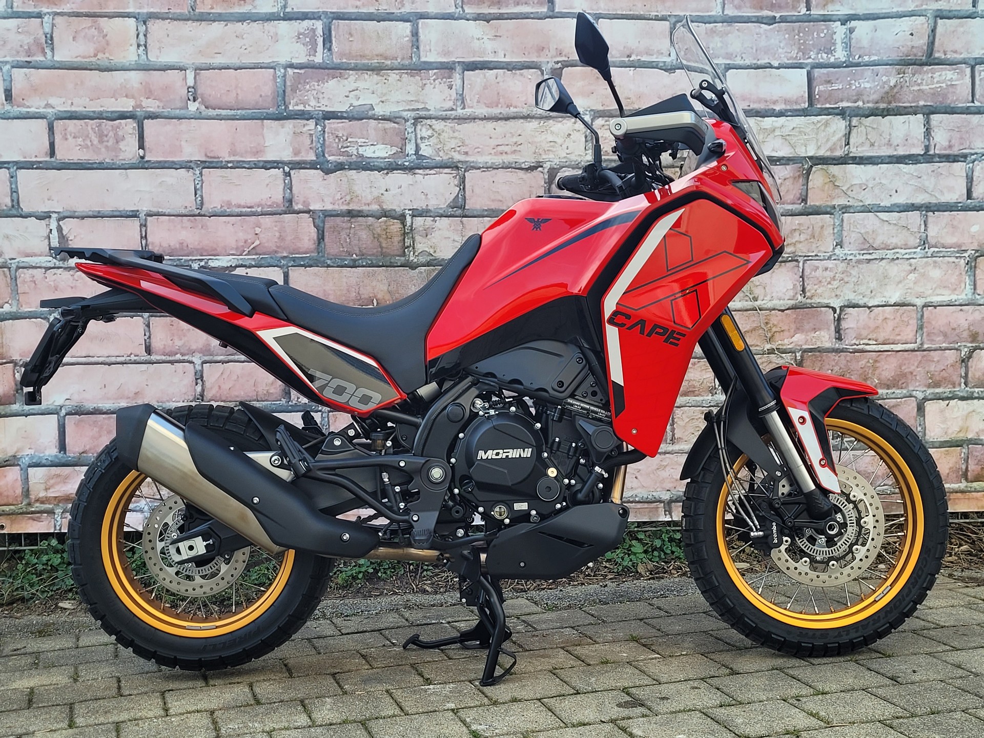 MOTO MORINI X-Cape 700 Gold Edition