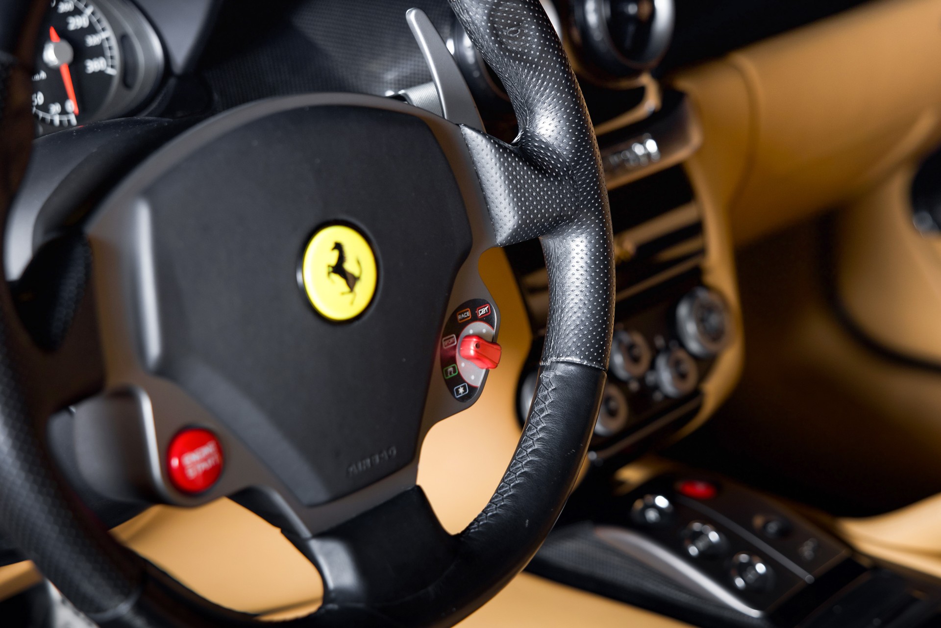 FERRARI 599 GTB-image-16